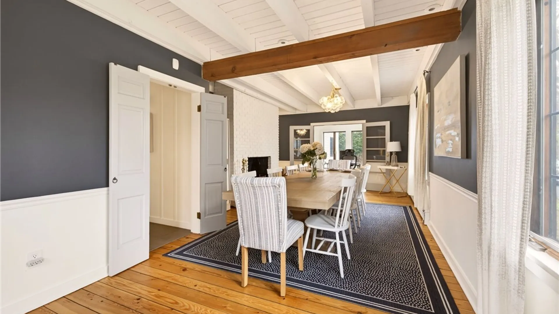 Property at 3 Stonegate Lane, Pittsford, NY 14534 18