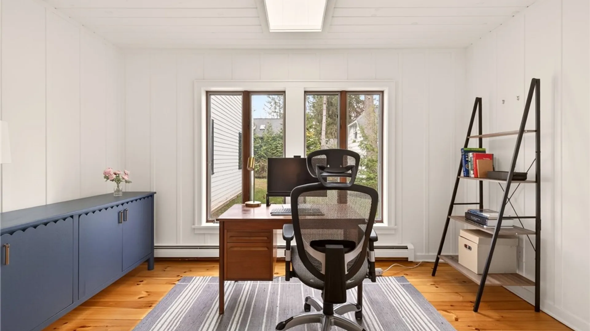 Property at 3 Stonegate Lane, Pittsford, NY 14534 20