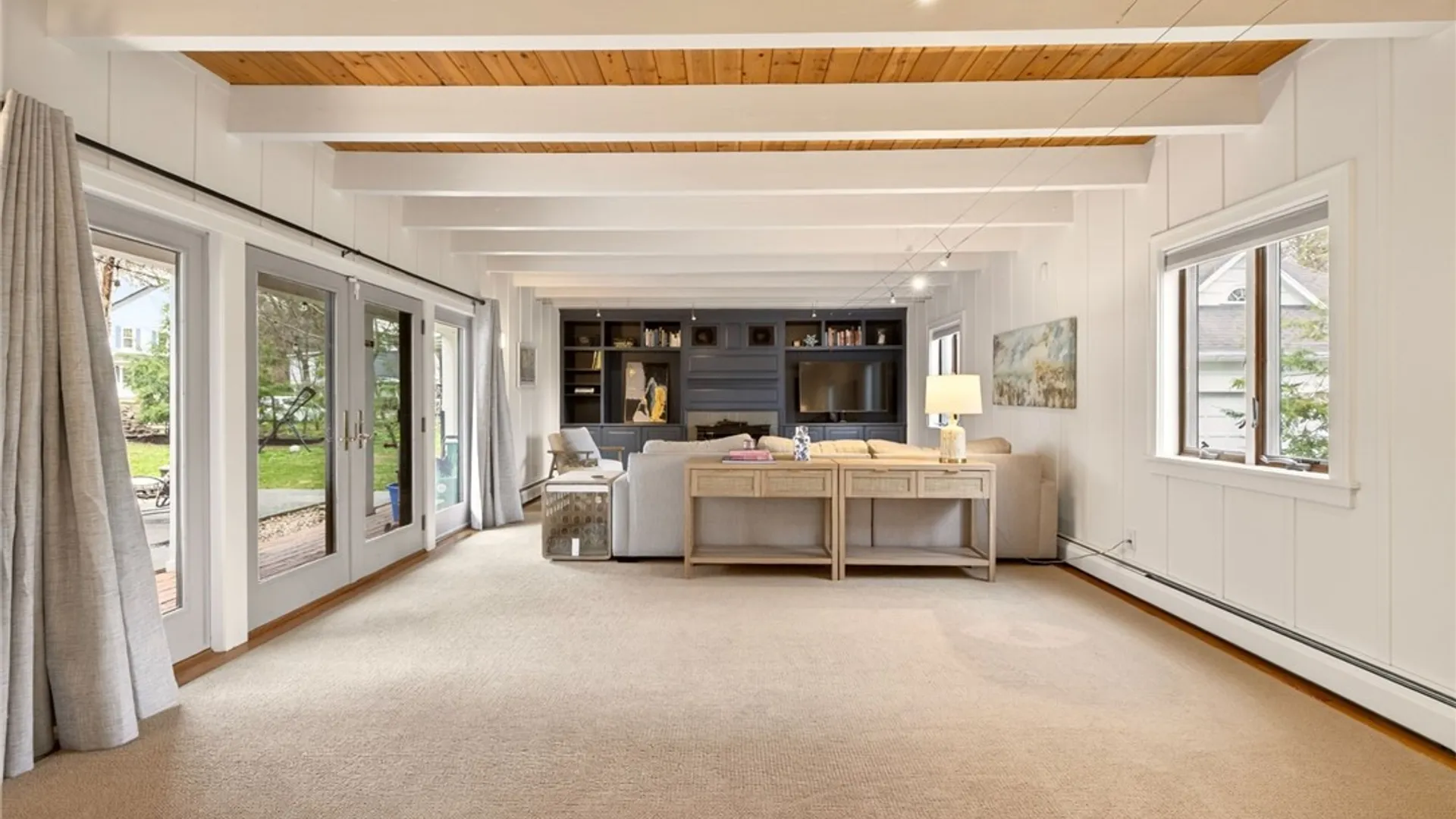 Property at 3 Stonegate Lane, Pittsford, NY 14534 21