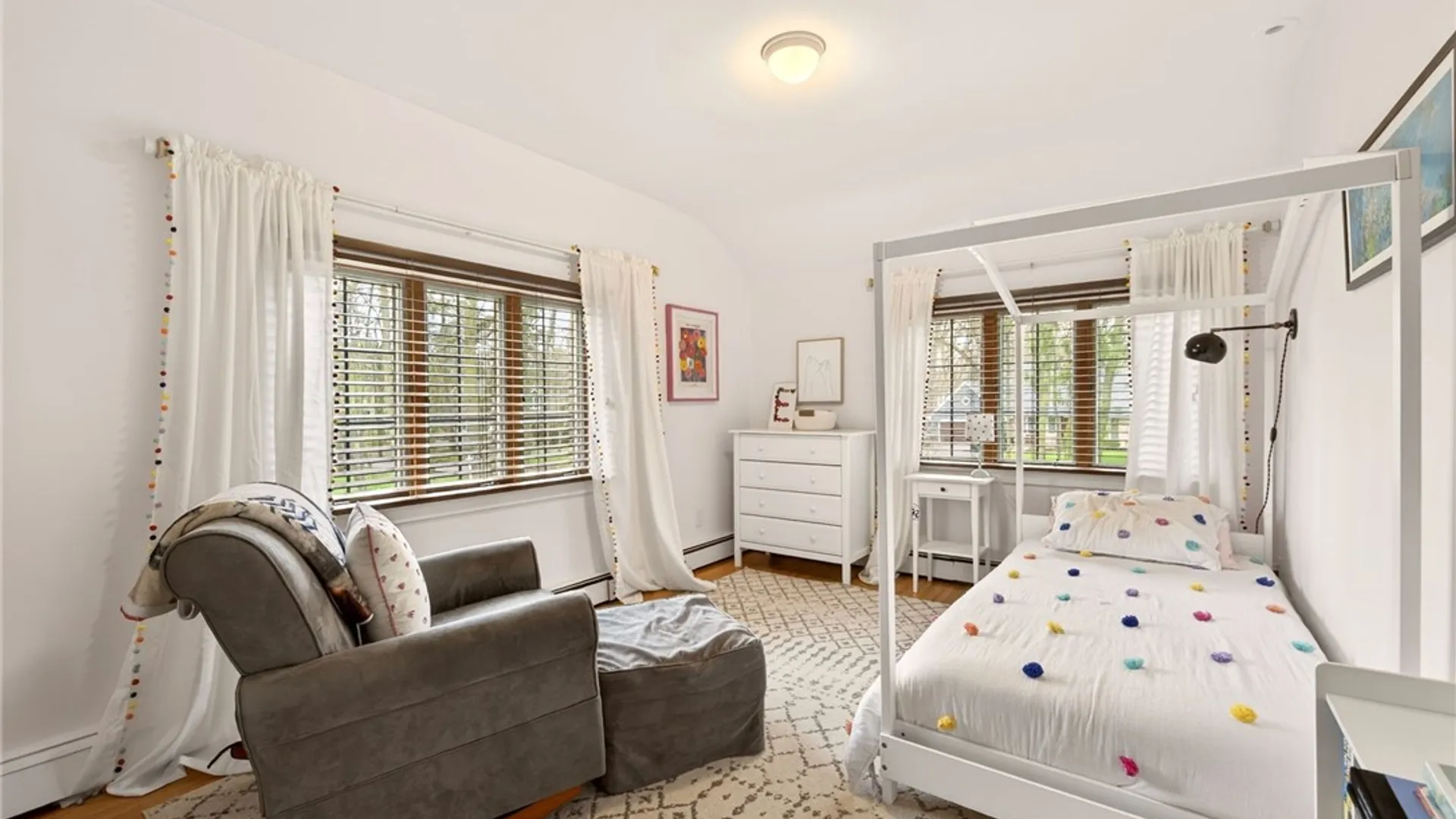 Property at 3 Stonegate Lane, Pittsford, NY 14534 26