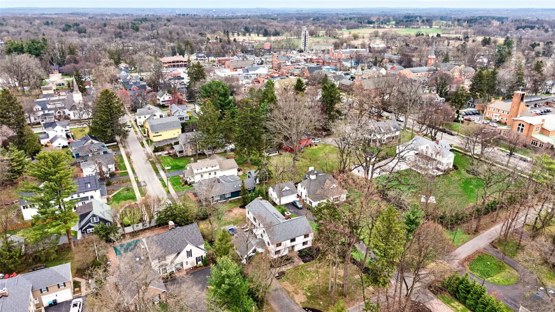 Property at 3 Stonegate Lane, Pittsford, NY 14534 50
