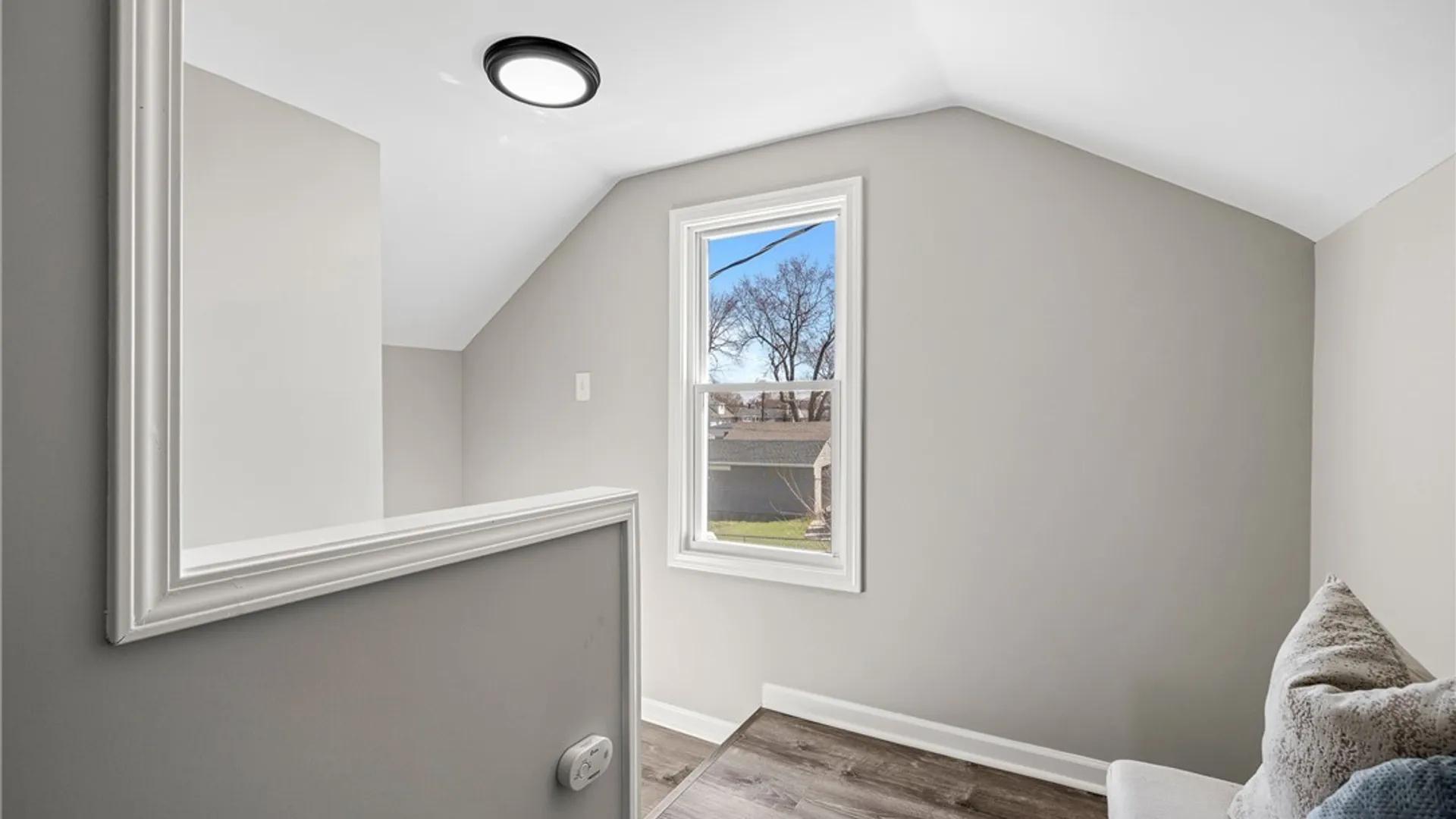 Property at 275 Oakridge Avenue, Tonawanda, NY 14217 23