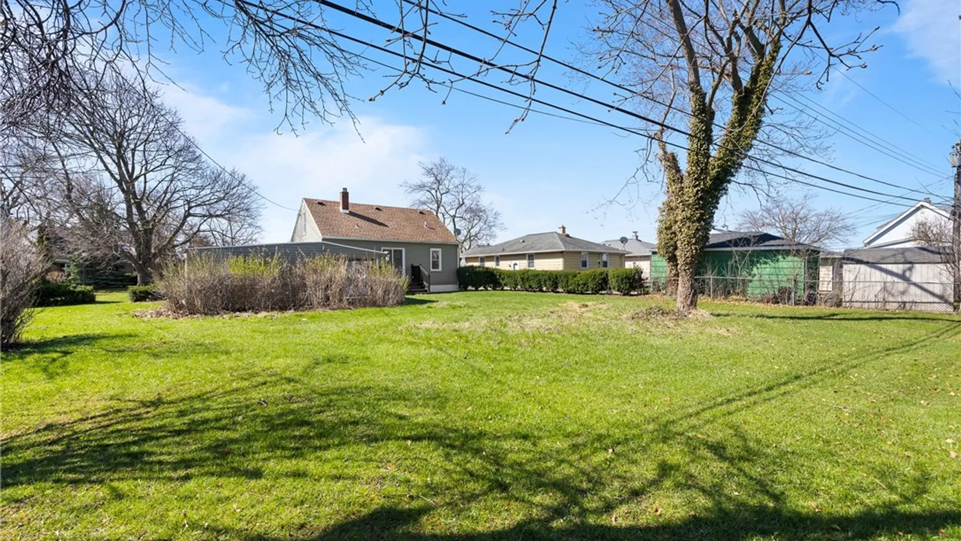 Property at 275 Oakridge Avenue, Tonawanda, NY 14217 28