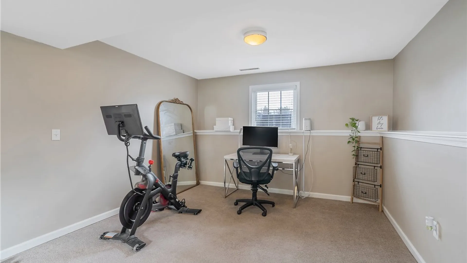 Property at 5015 Dongara Lane, Clay, NY 13041 28