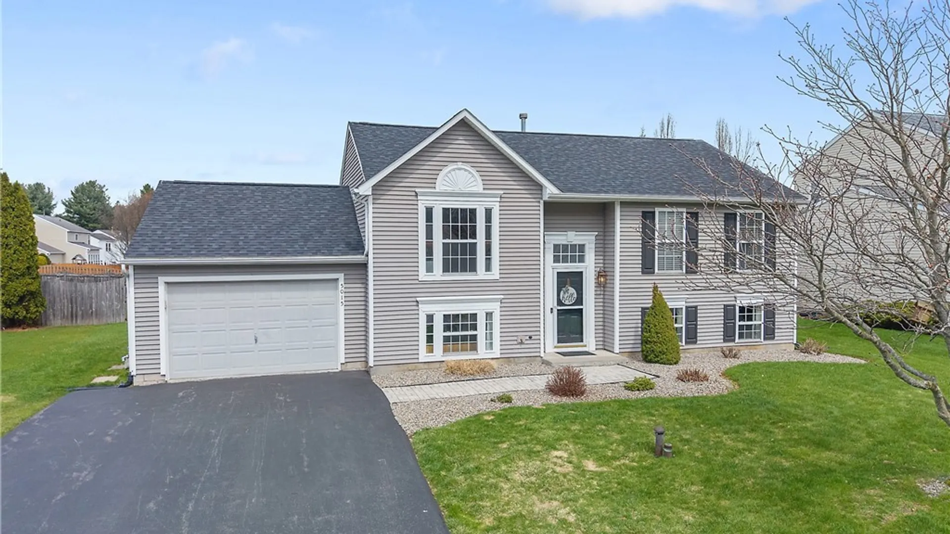 Property at 5015 Dongara Lane, Clay, NY 13041 37