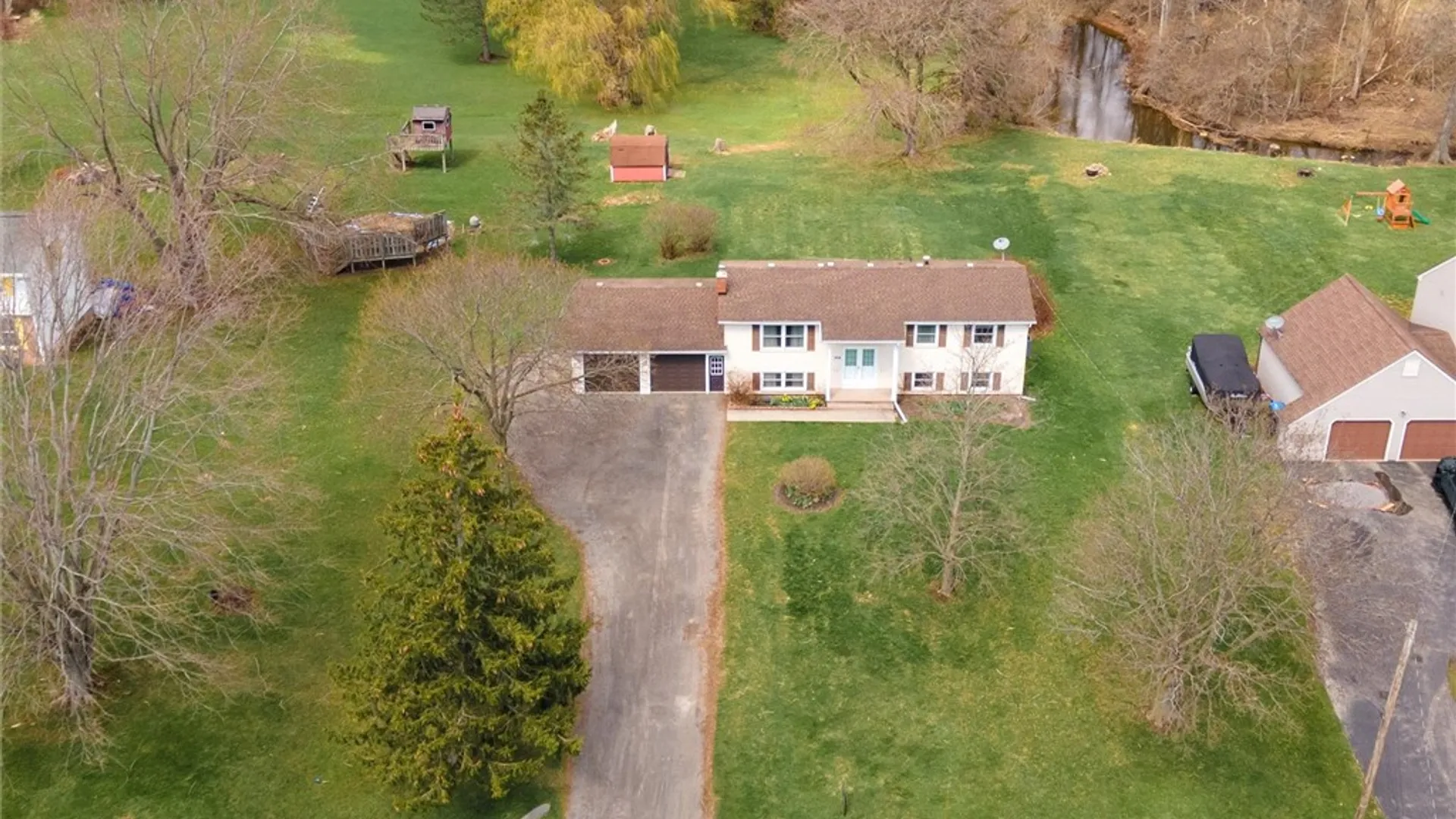 Property at 298 Dunbar Road, Parma, NY 14468 2