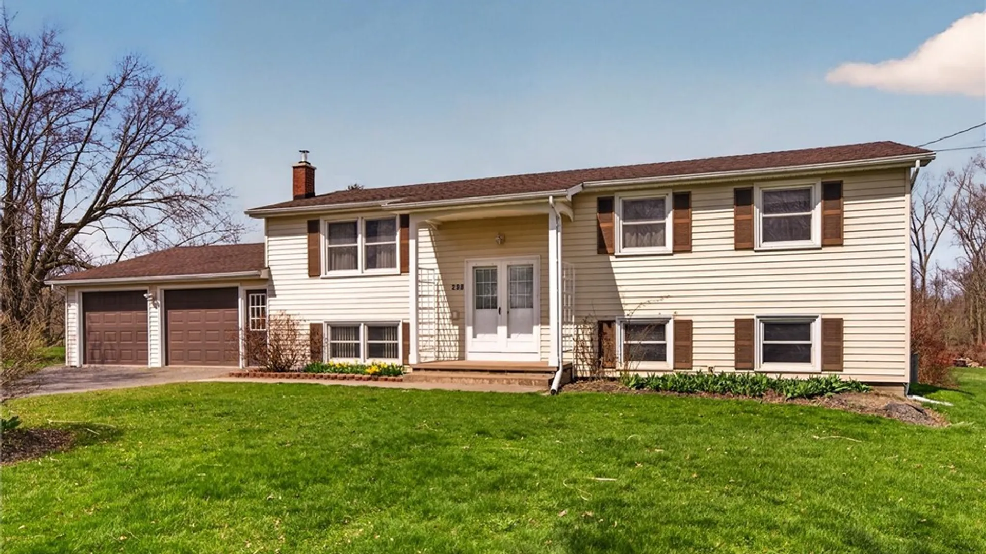 Property at 298 Dunbar Road, Parma, NY 14468 4