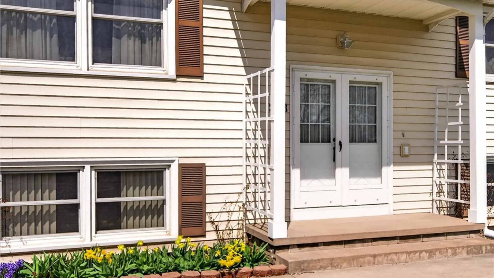 Property at 298 Dunbar Road, Parma, NY 14468 5