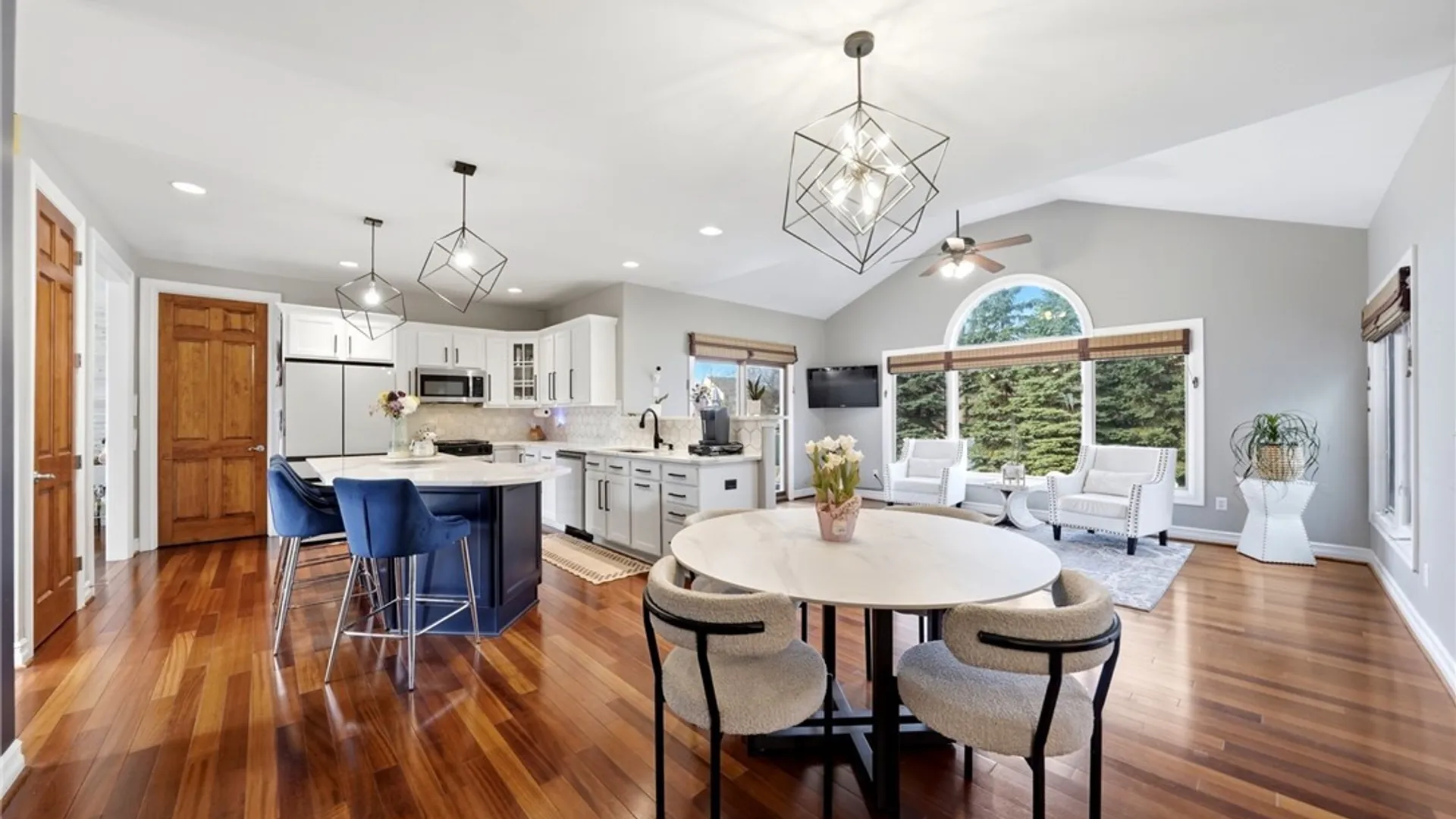 Property at 36 Haverton Lane, Amherst, NY 14228 11