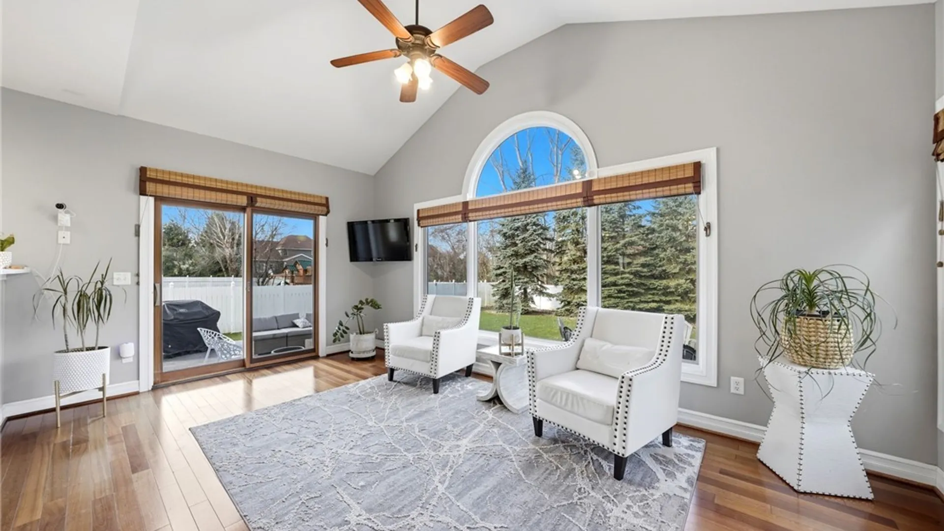 Property at 36 Haverton Lane, Amherst, NY 14228 12