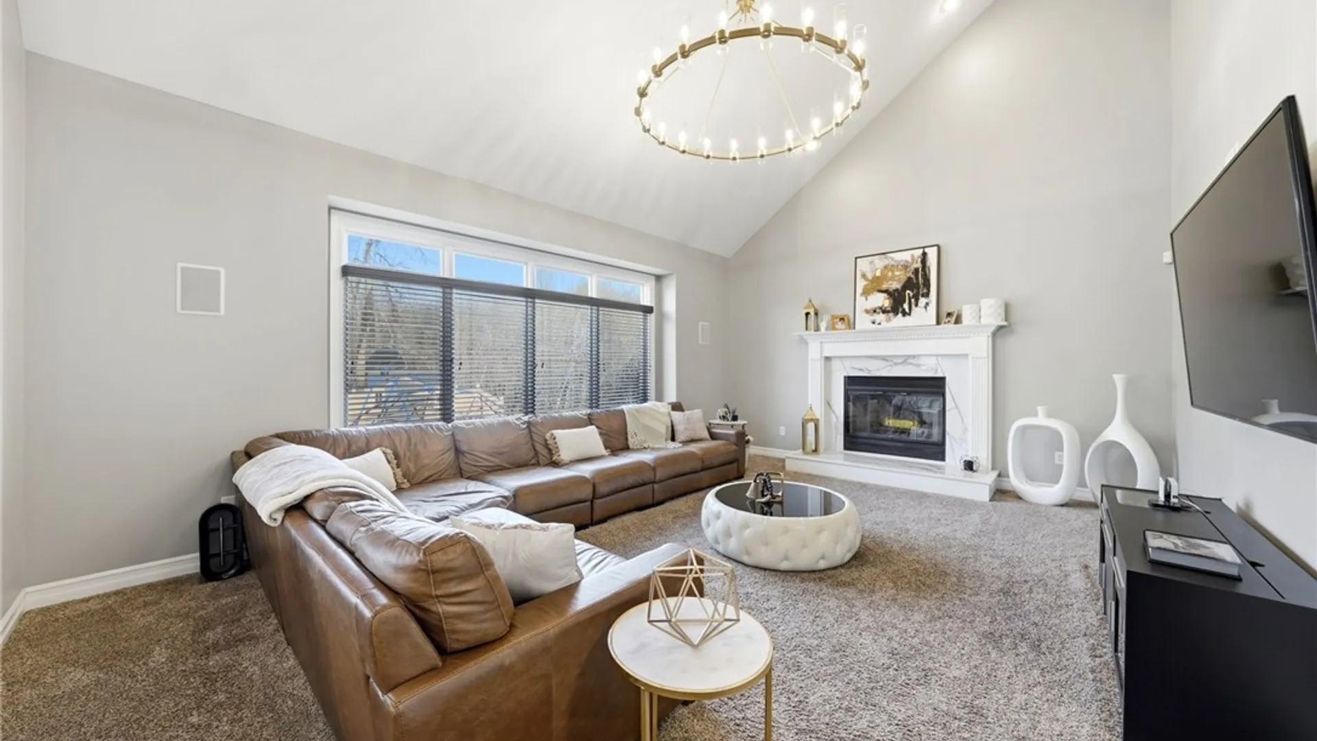 Property at 36 Haverton Lane, Amherst, NY 14228 14