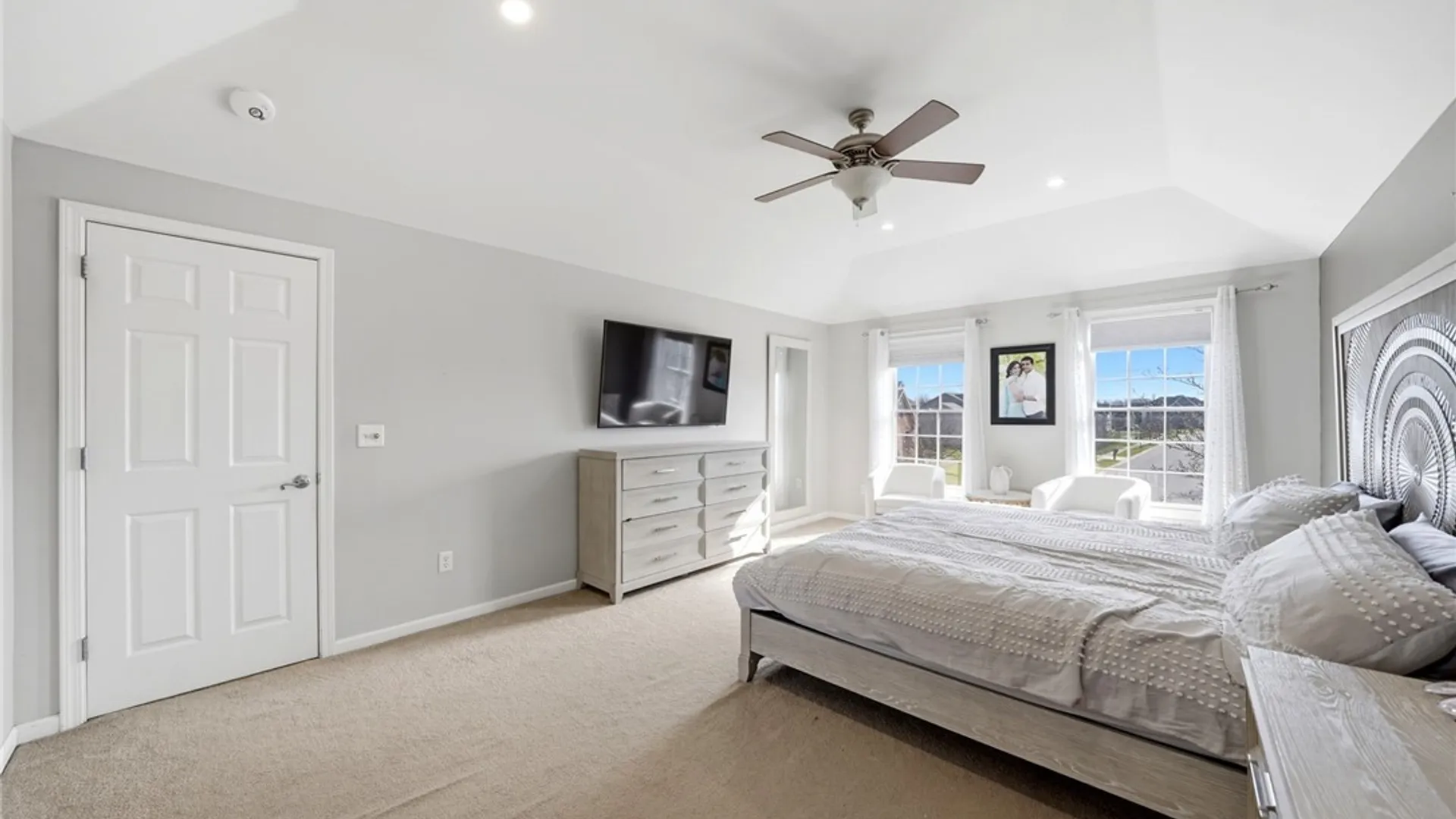 Property at 36 Haverton Lane, Amherst, NY 14228 28