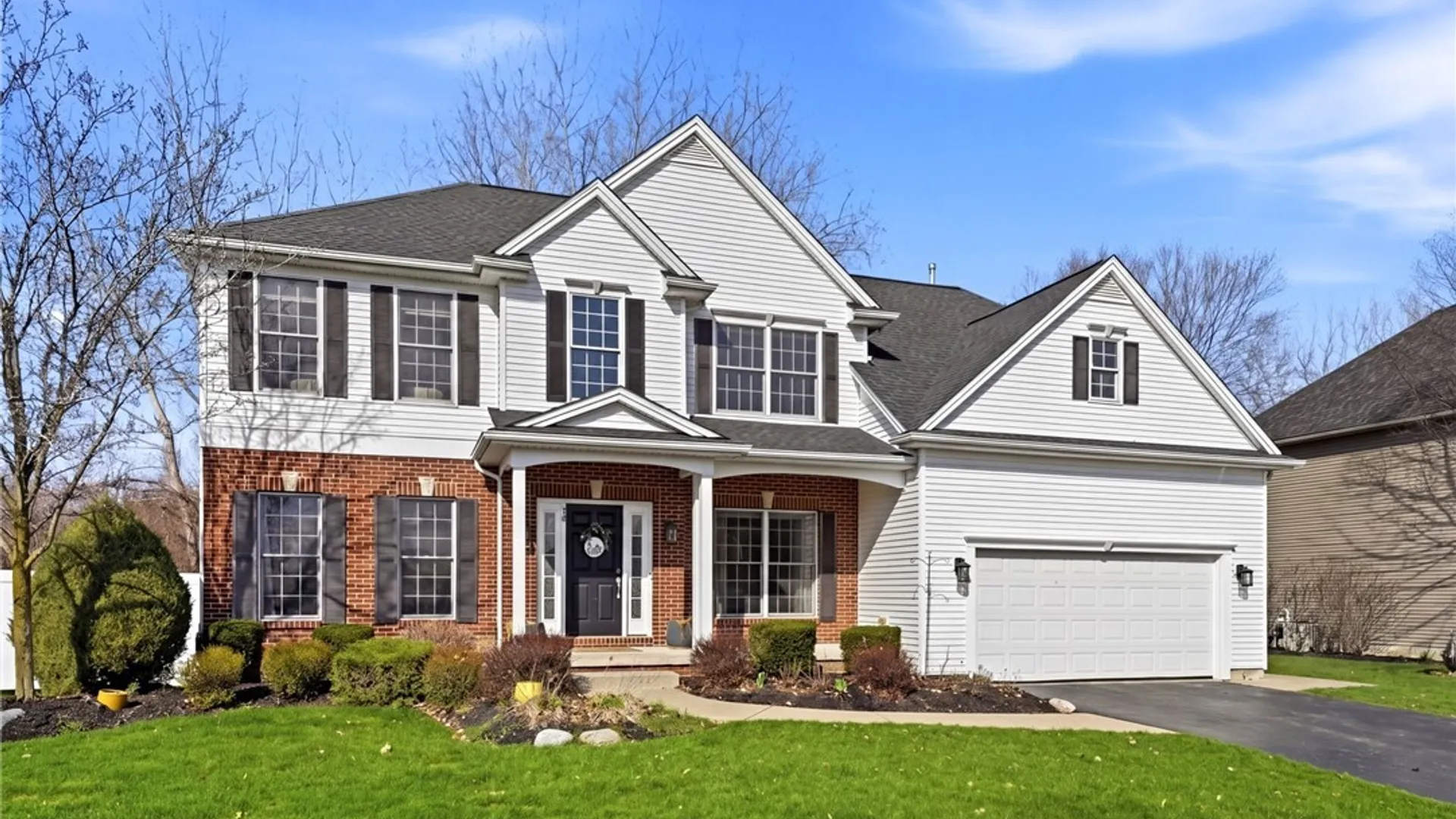 Property at 36 Haverton Lane, Amherst, NY 14228 3