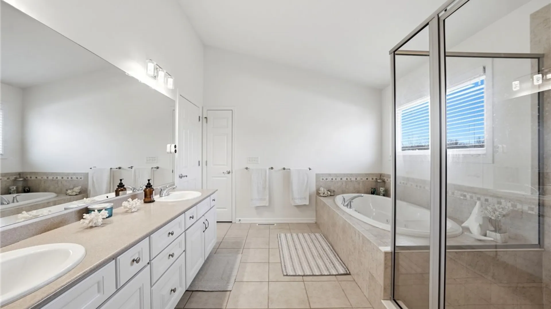 Property at 36 Haverton Lane, Amherst, NY 14228 30