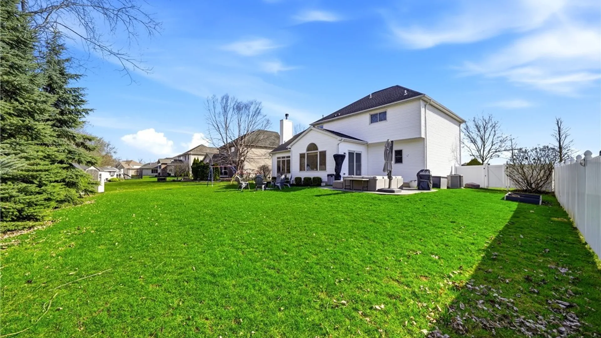 Property at 36 Haverton Lane, Amherst, NY 14228 36