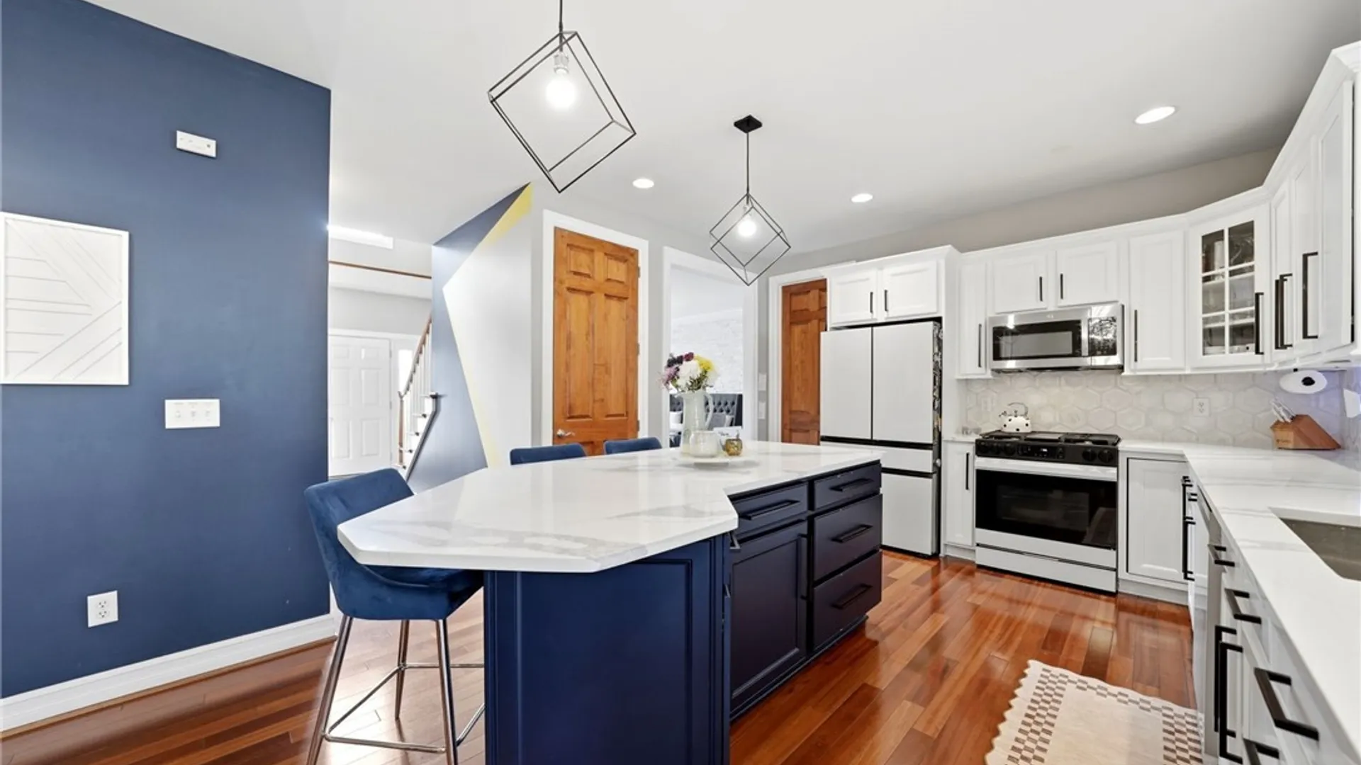 Property at 36 Haverton Lane, Amherst, NY 14228 8