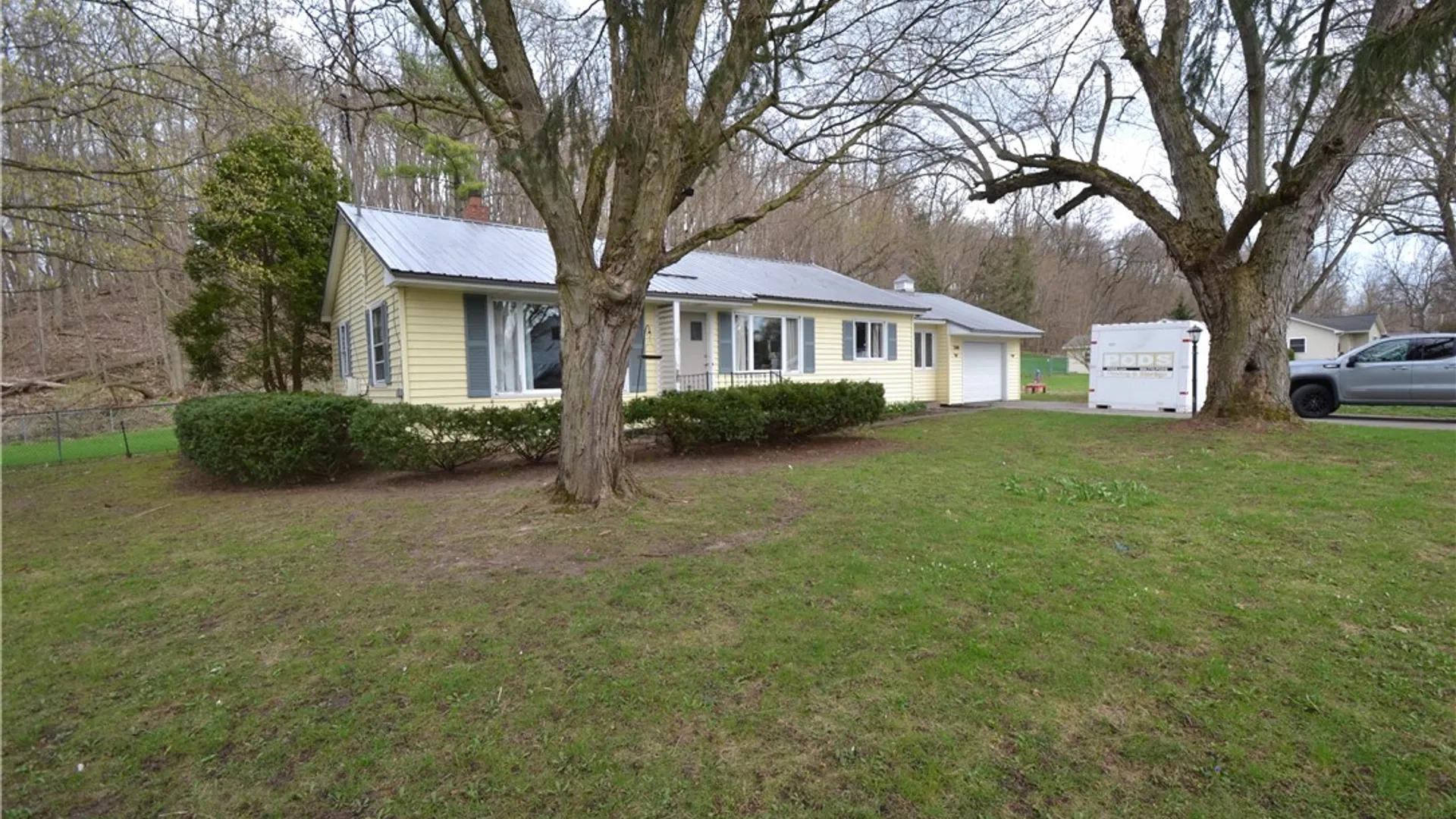 Property at 2148 East Street, Palmyra, NY 14513 2