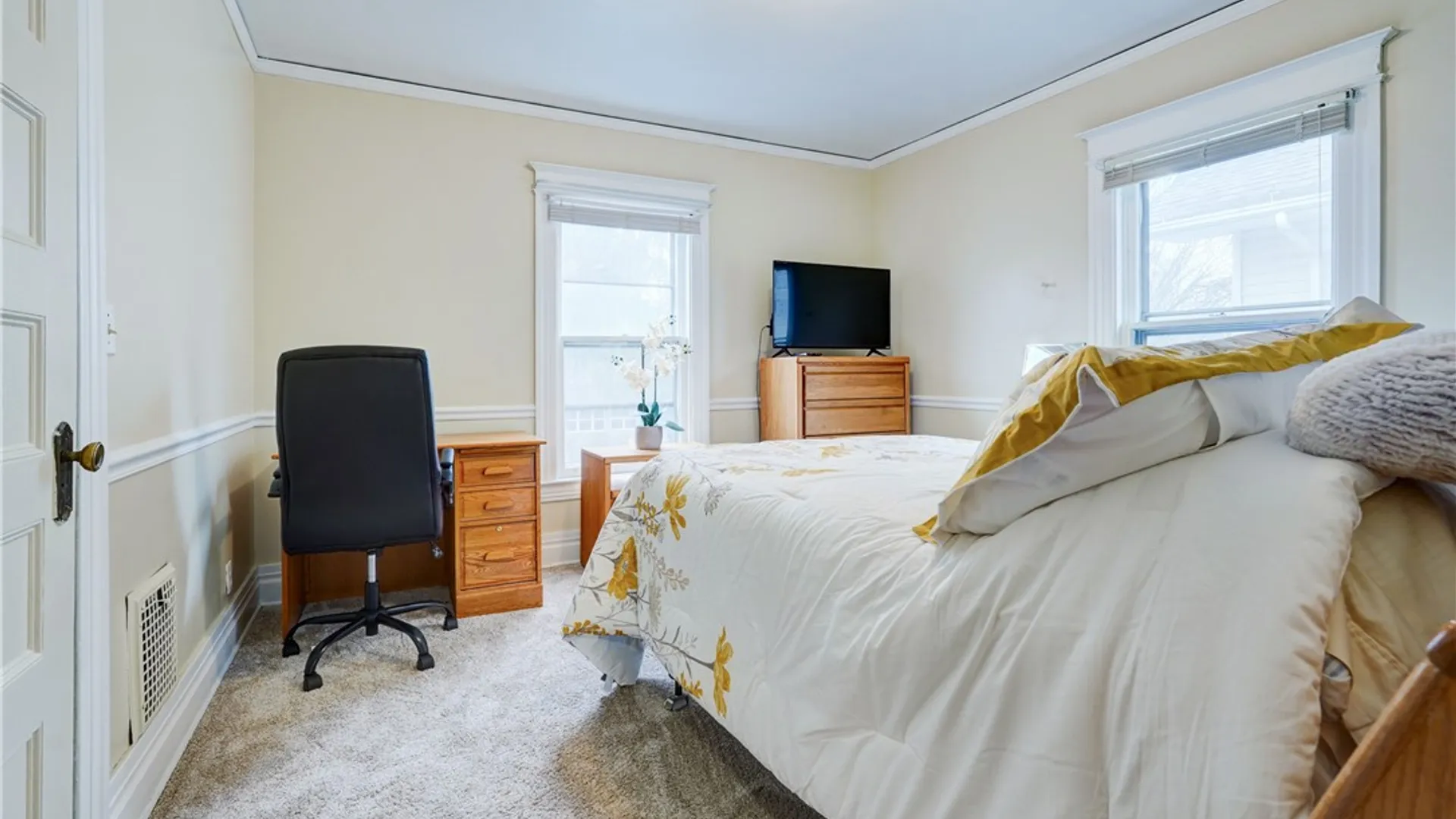 Property at 288 Elmdorf Avenue, Rochester, NY 14619 34