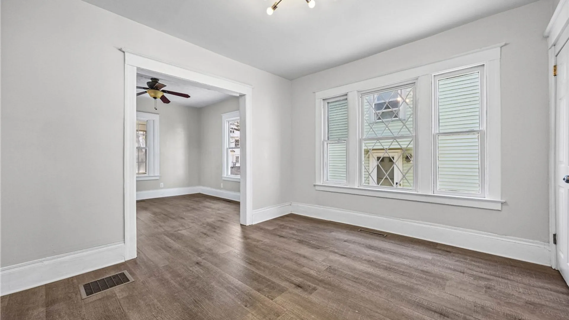 Property at 152 Michigan Street, Rochester, NY 14606 12