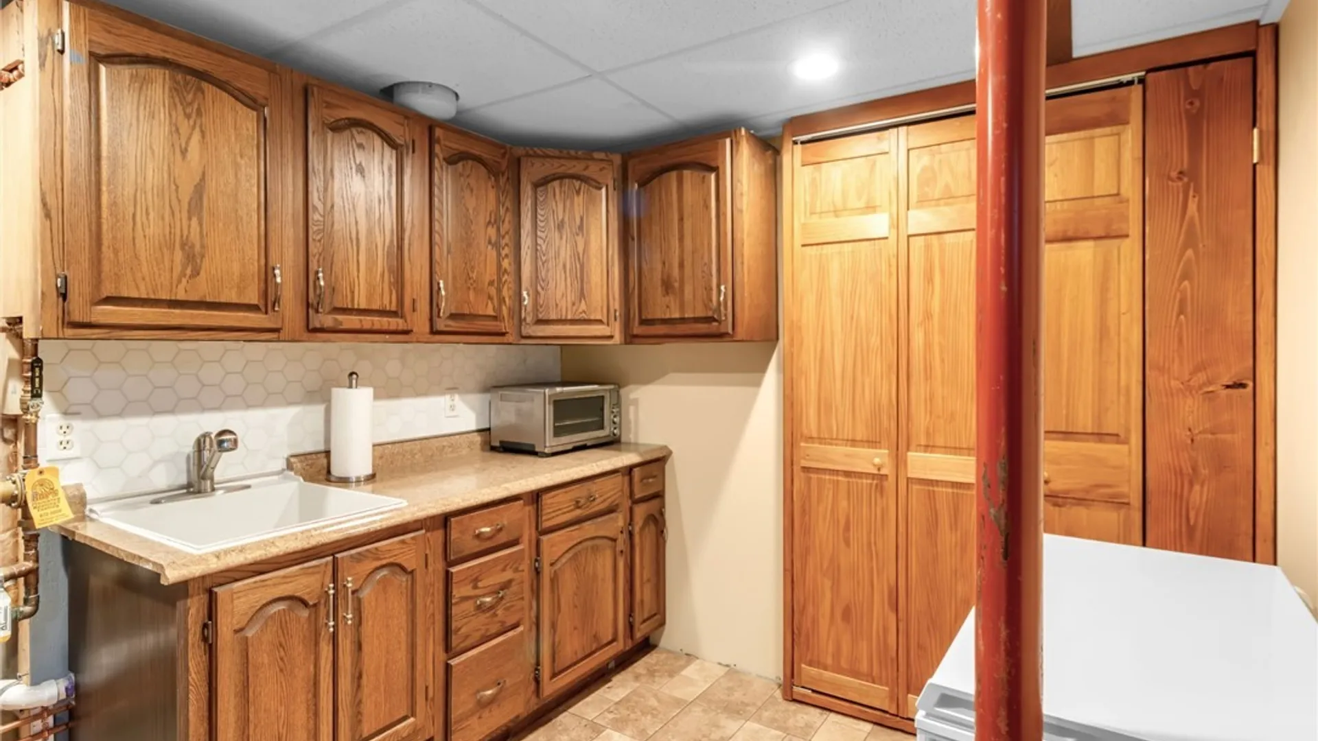 Property at 9574 English Ivy Court, Clarence, NY 14032 42