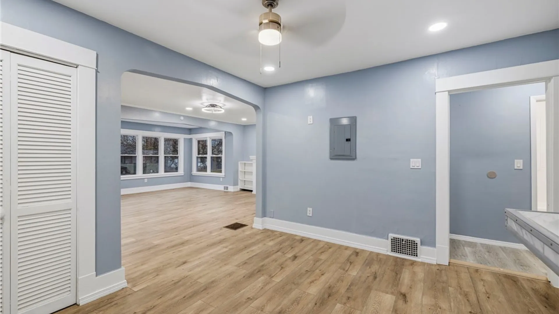 Property at 31 Thatcher Avenue, Buffalo, NY 14215 13