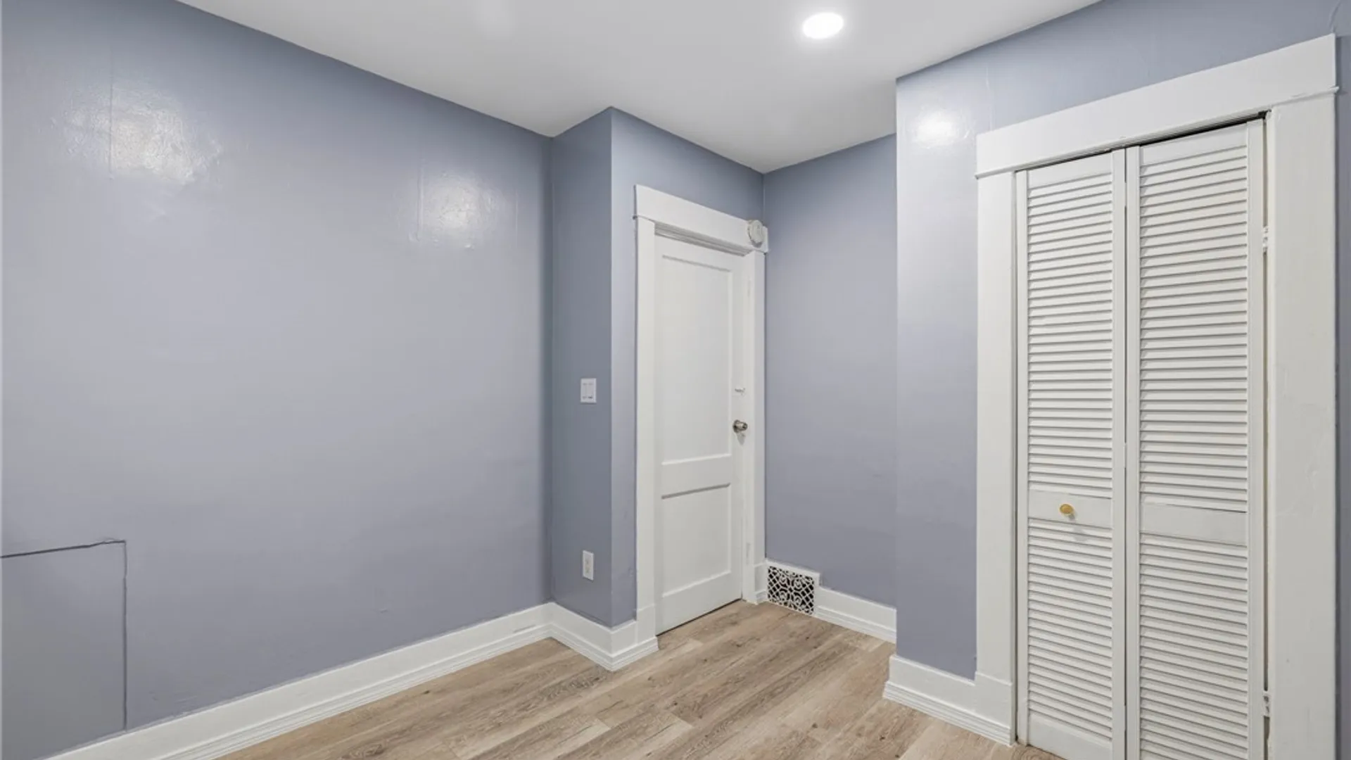 Property at 31 Thatcher Avenue, Buffalo, NY 14215 16