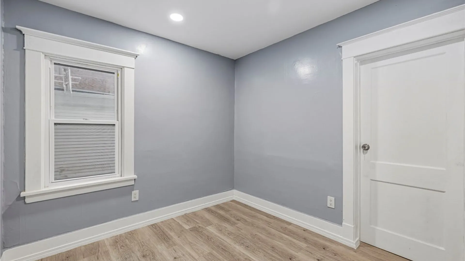 Property at 31 Thatcher Avenue, Buffalo, NY 14215 17