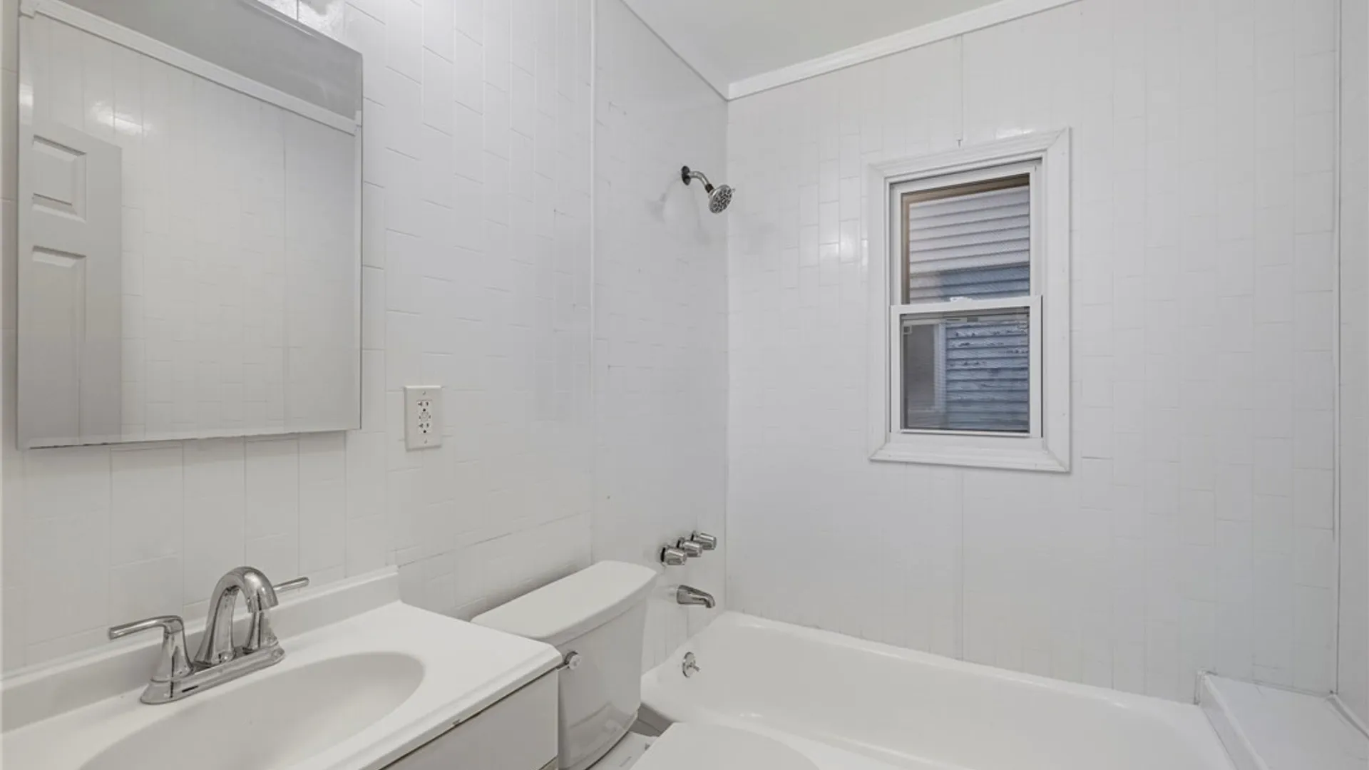 Property at 31 Thatcher Avenue, Buffalo, NY 14215 23