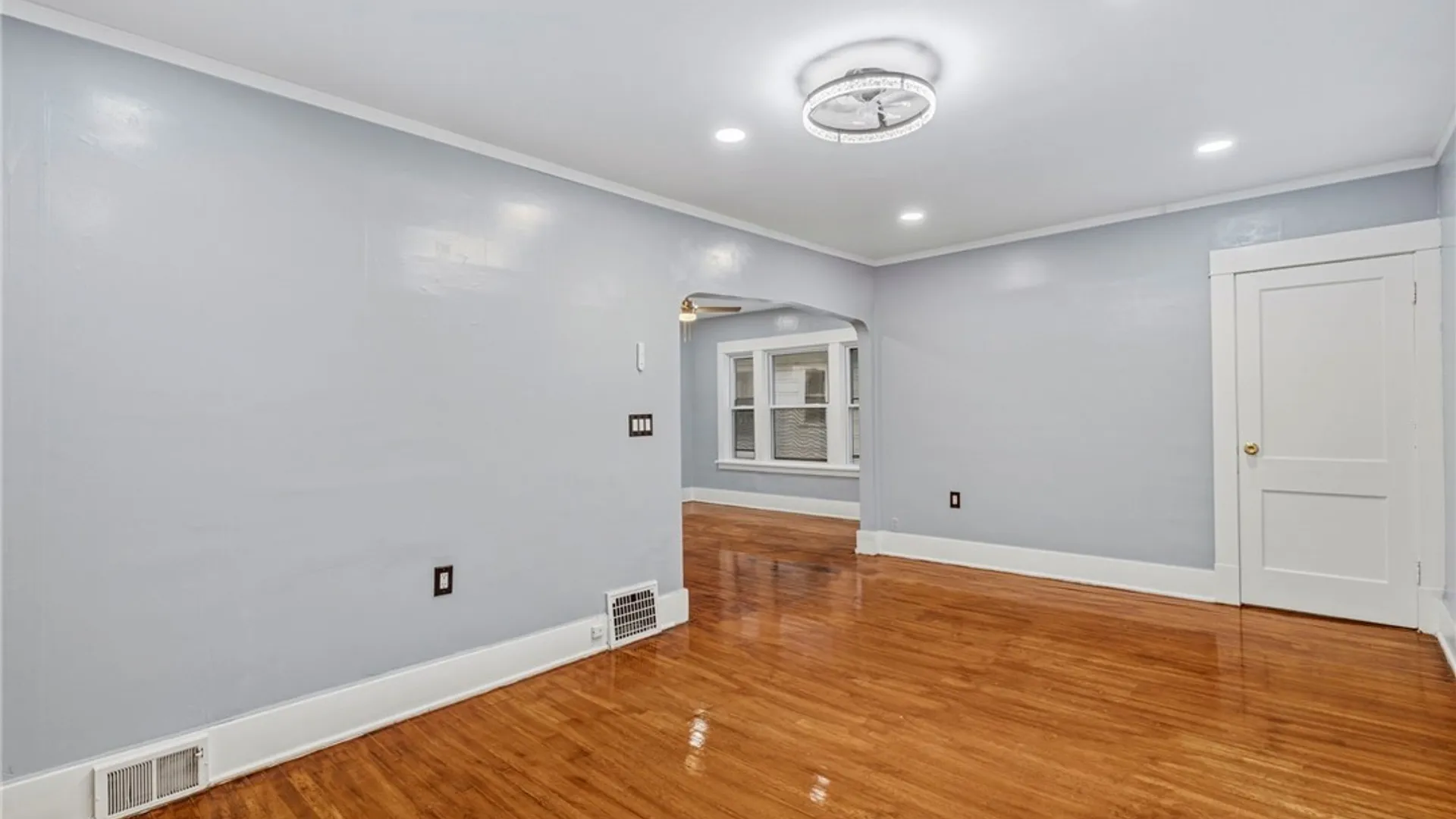 Property at 31 Thatcher Avenue, Buffalo, NY 14215 27