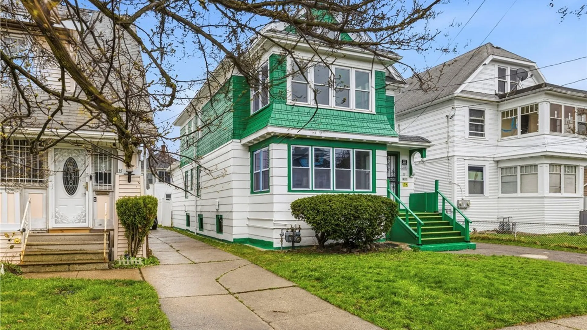 Property at 31 Thatcher Avenue, Buffalo, NY 14215 3