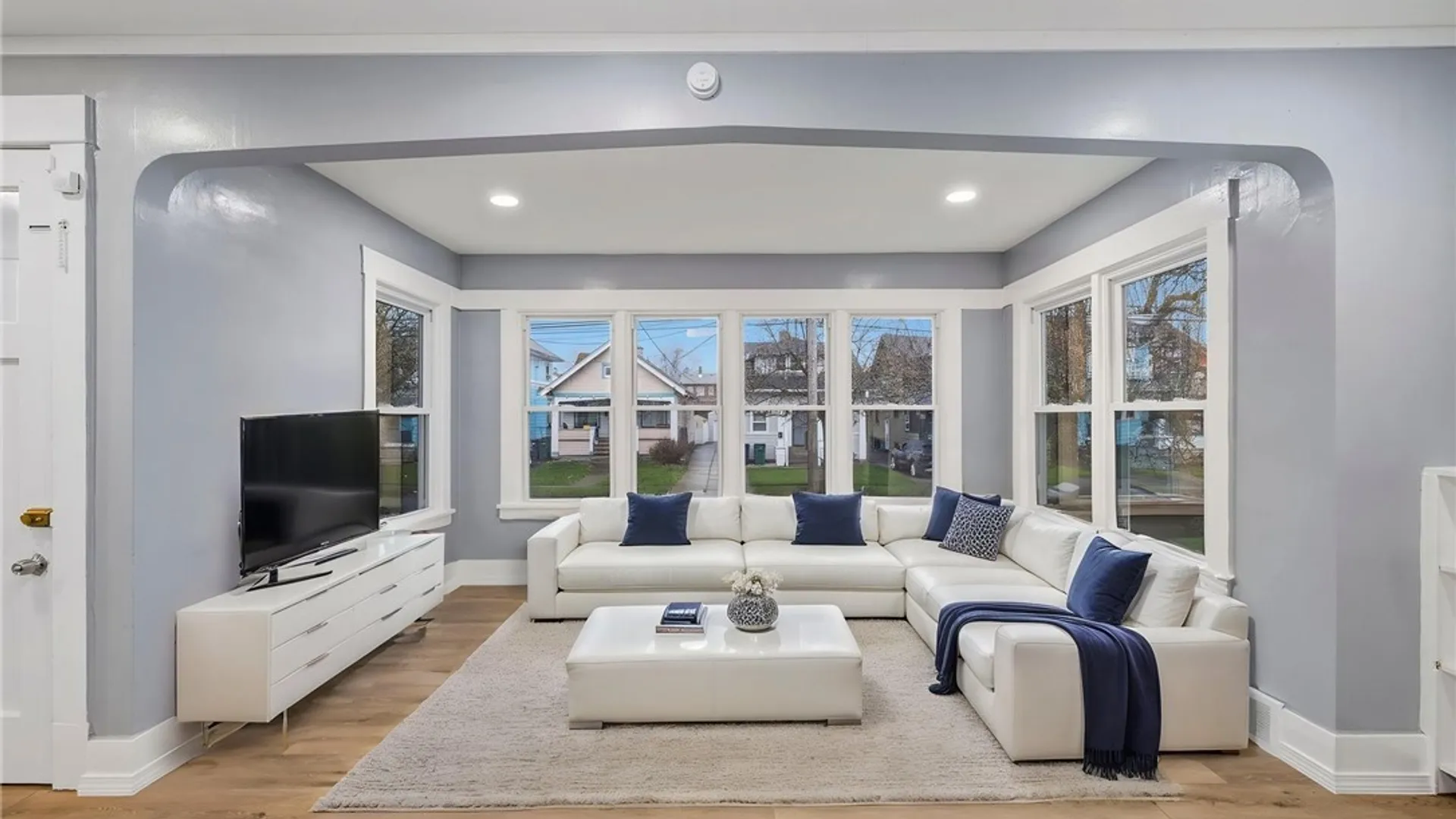 Property at 31 Thatcher Avenue, Buffalo, NY 14215 7