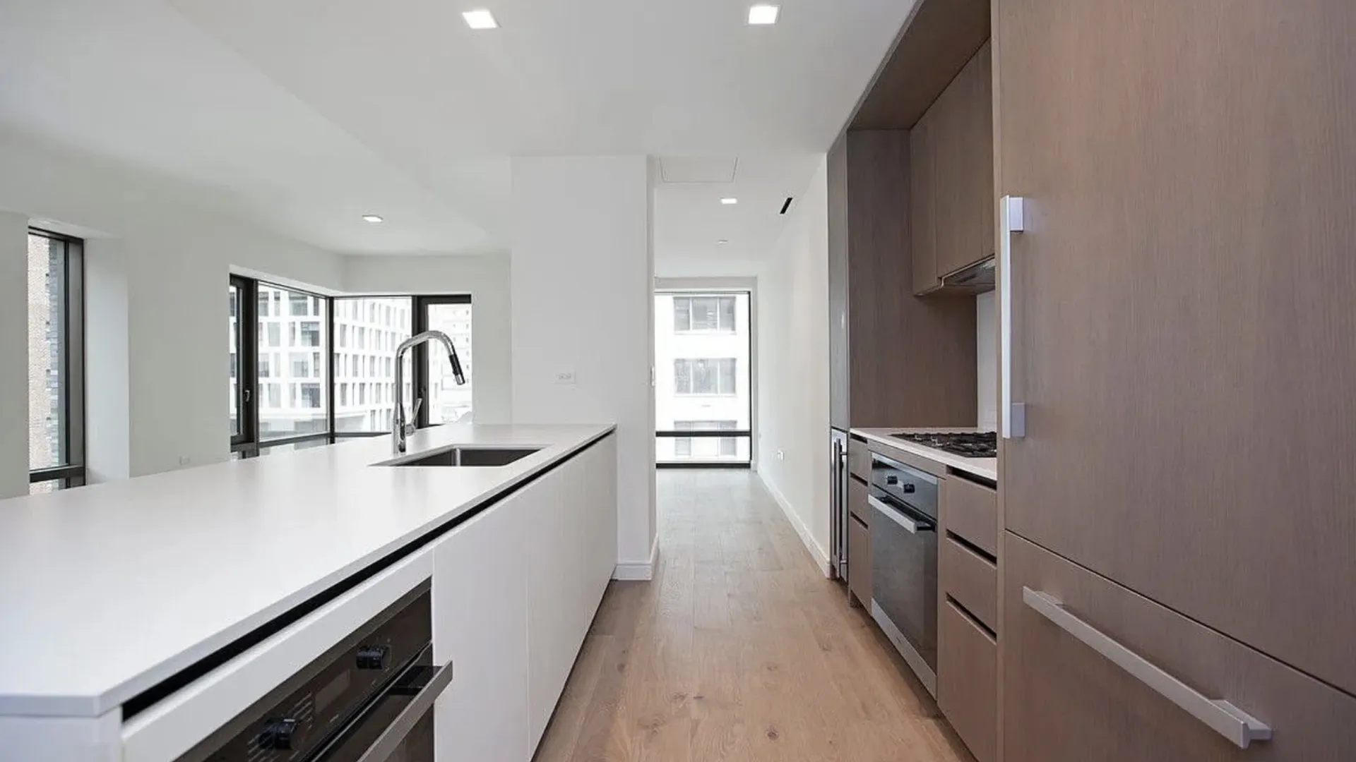 Property at 200 East 21st Street, New York, NY 10010 3