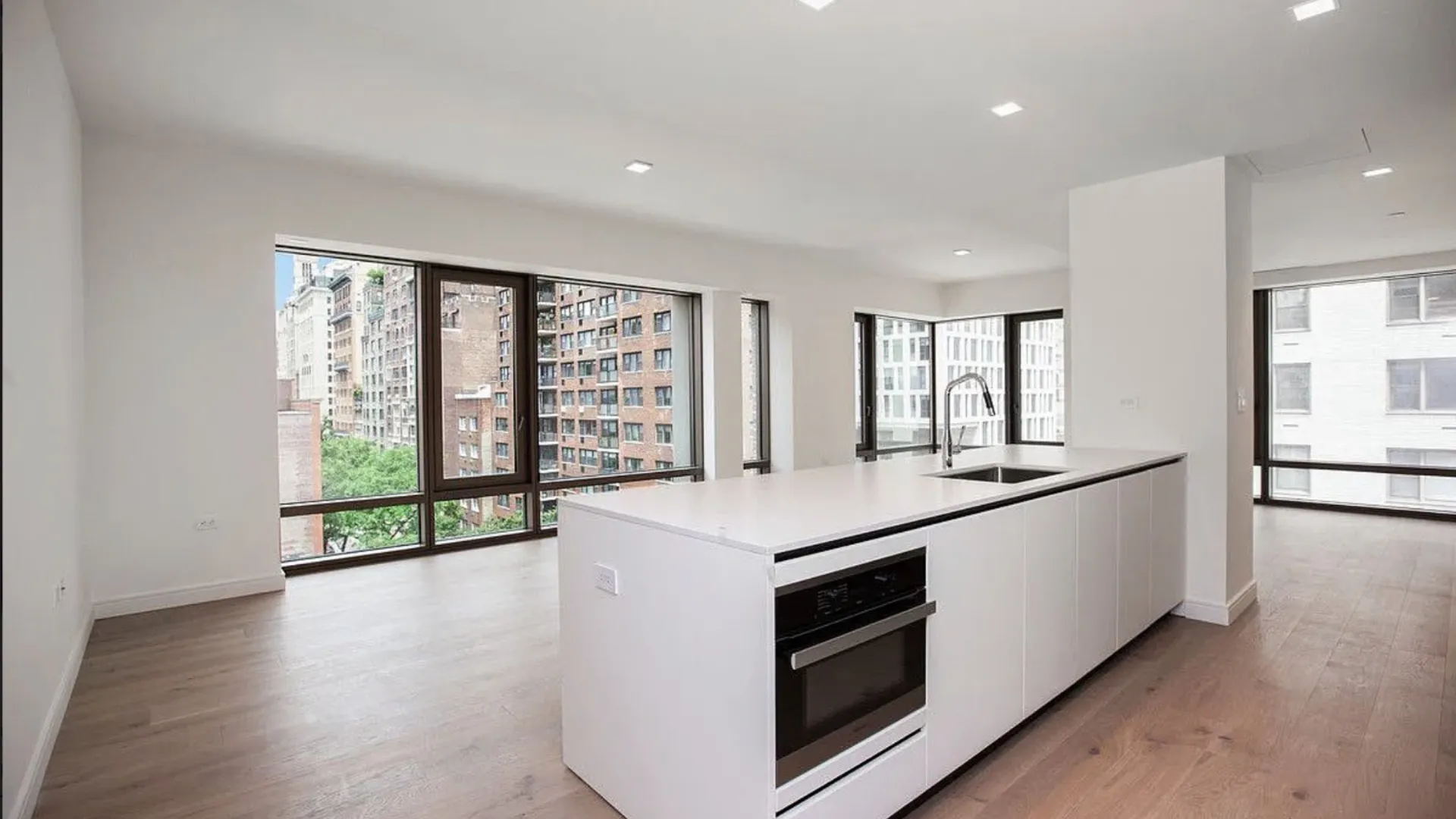 Property at 200 East 21st Street, New York, NY 10010 5