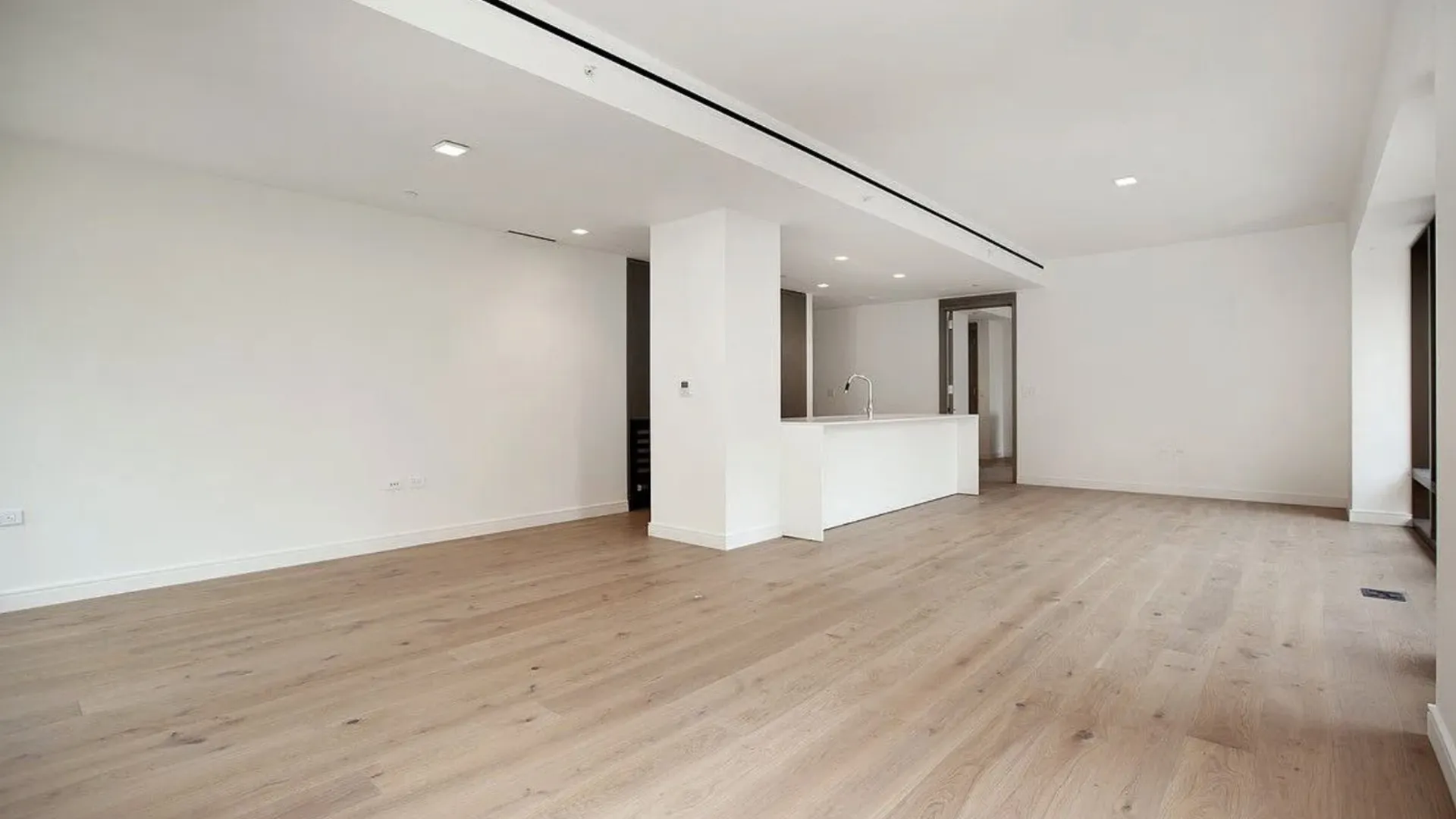 Property at 200 East 21st Street, New York, NY 10010 8