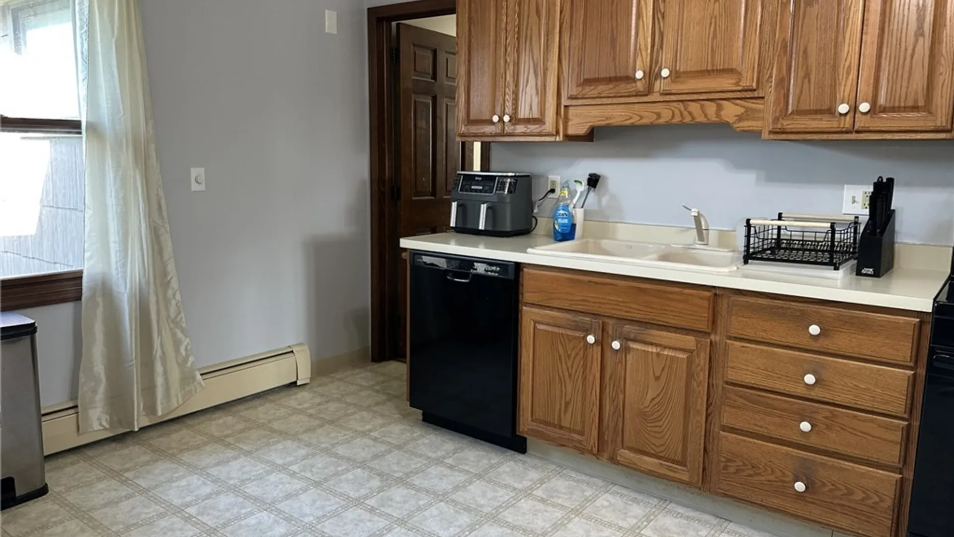 Property at 262 Wayside Drive, Lancaster, NY 14043 10