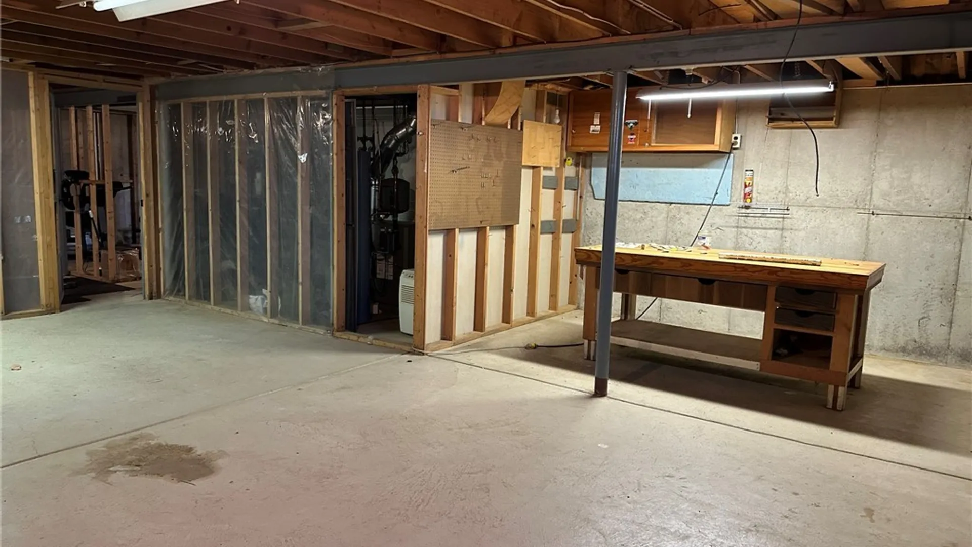 Property at 262 Wayside Drive, Lancaster, NY 14043 36