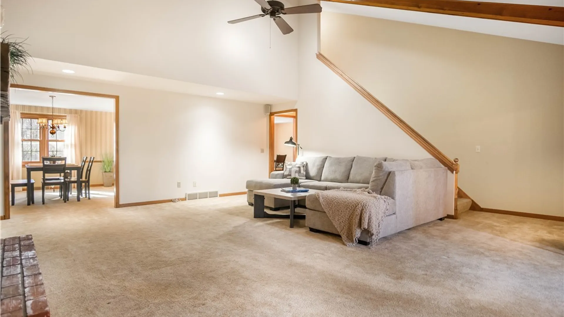 Property at 4660 Oakwood Lane, Clarence, NY 14031 16