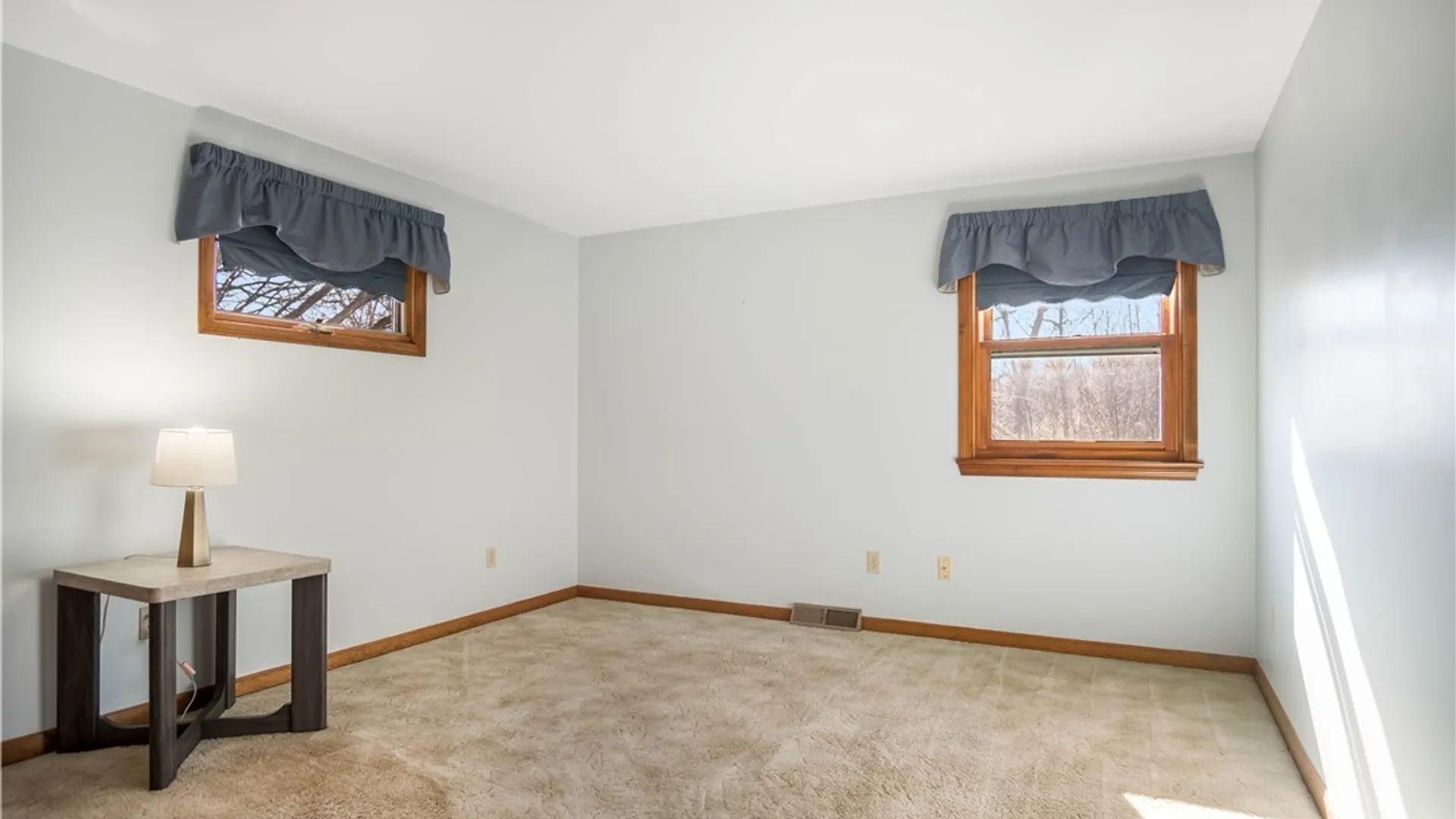 Property at 4660 Oakwood Lane, Clarence, NY 14031 28