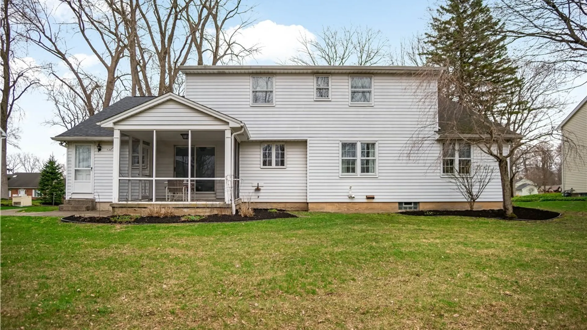 Property at 4660 Oakwood Lane, Clarence, NY 14031 41