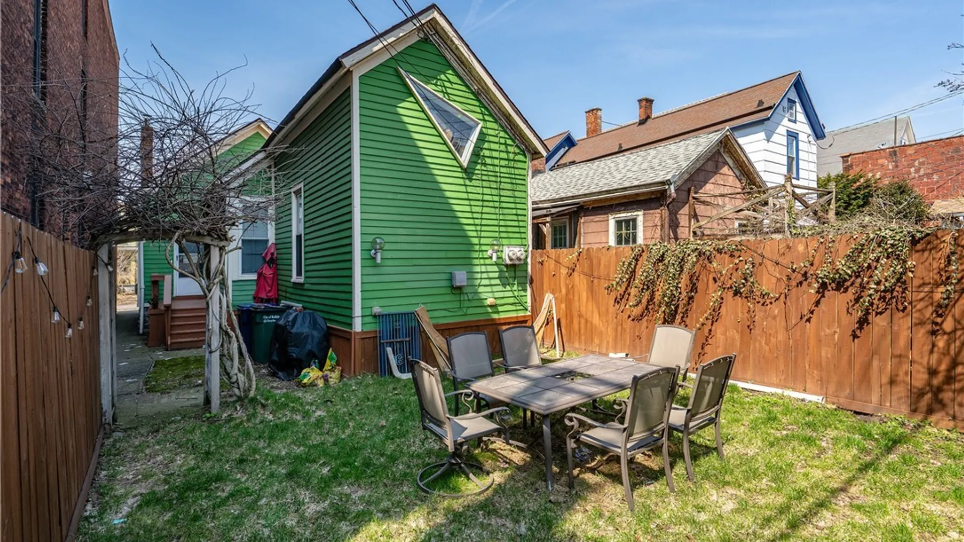 Property at 27 Mariner Street, Buffalo, NY 14201 28