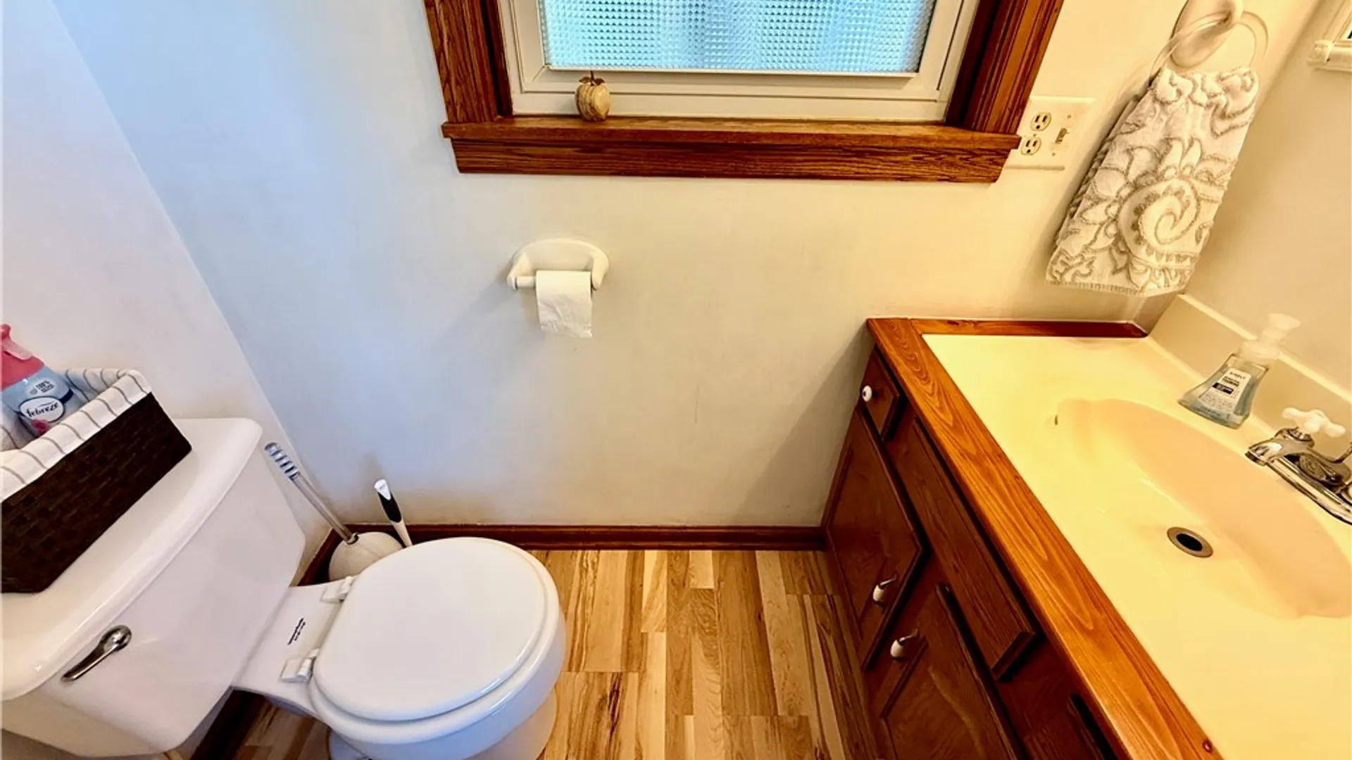 Property at 582 Brooks Road, Henrietta, NY 14586 13