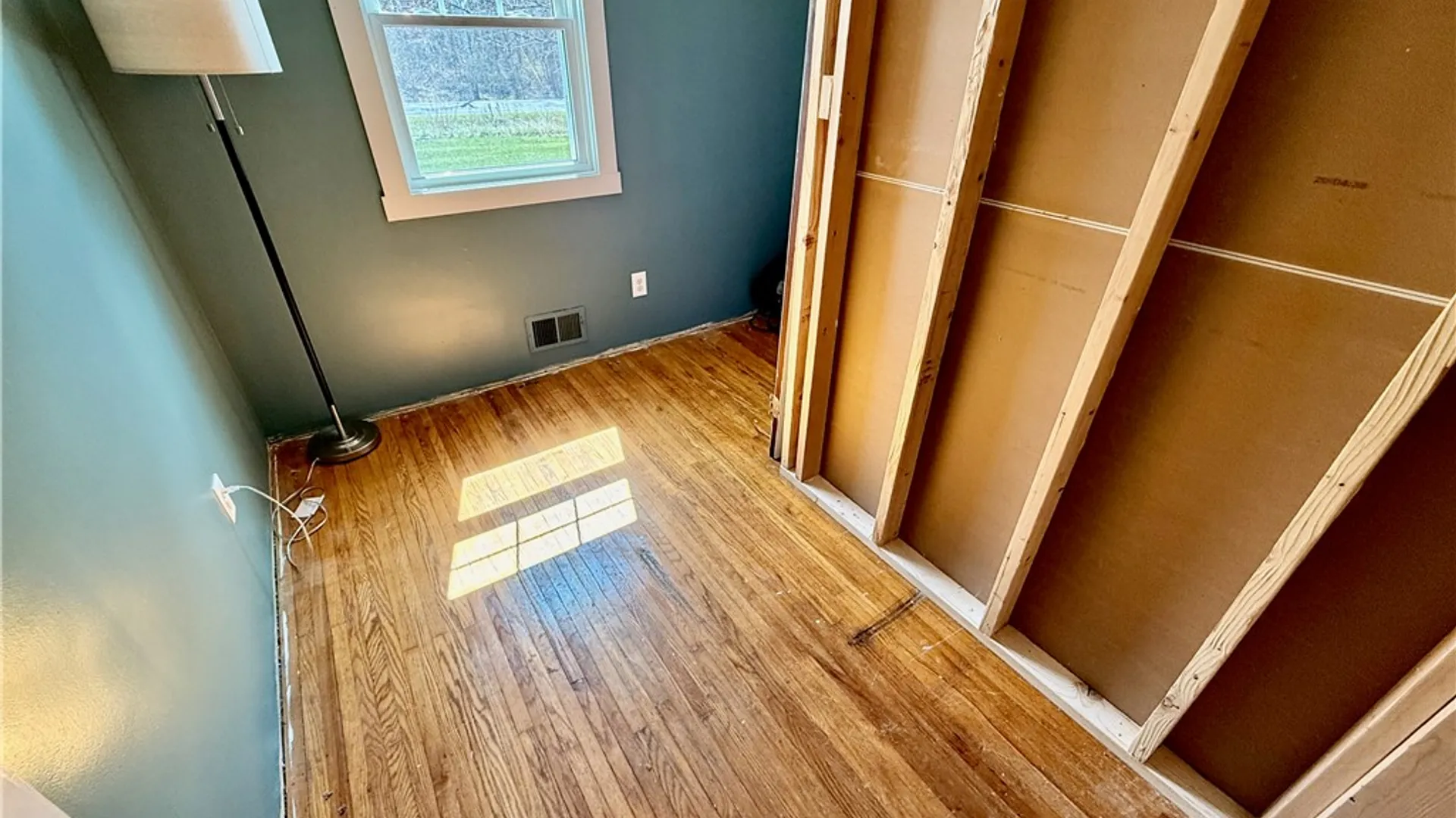 Property at 582 Brooks Road, Henrietta, NY 14586 26