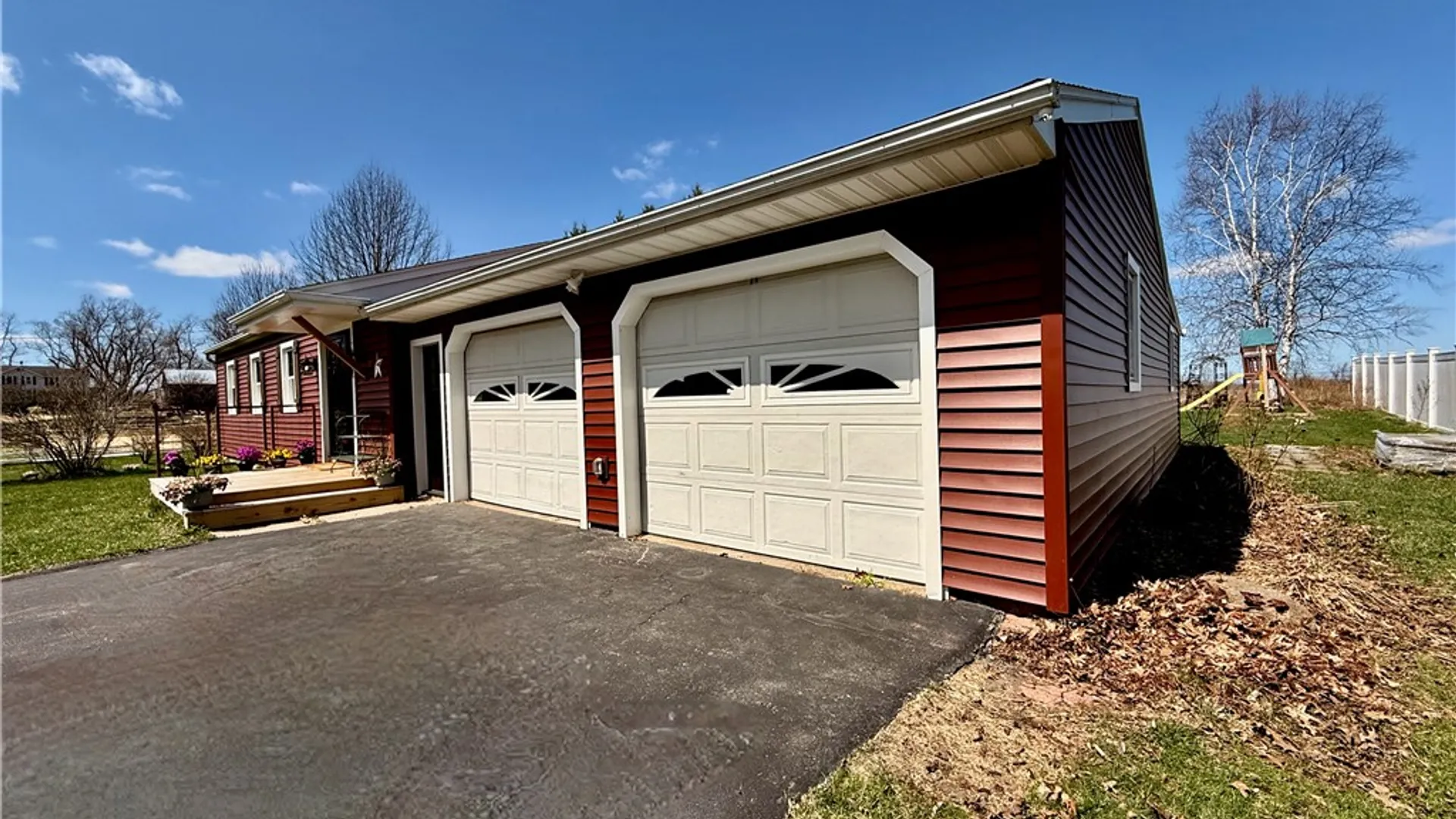 Property at 582 Brooks Road, Henrietta, NY 14586 33