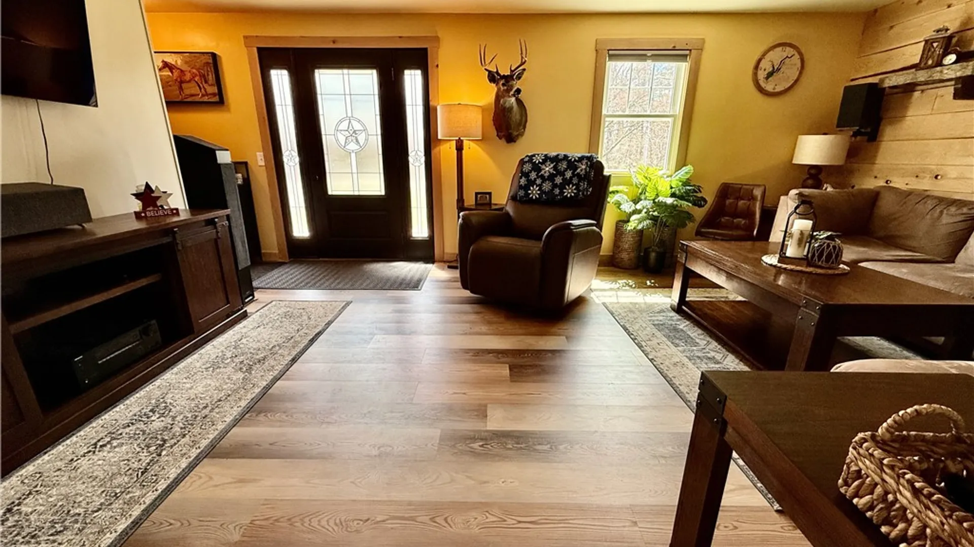 Property at 582 Brooks Road, Henrietta, NY 14586 8