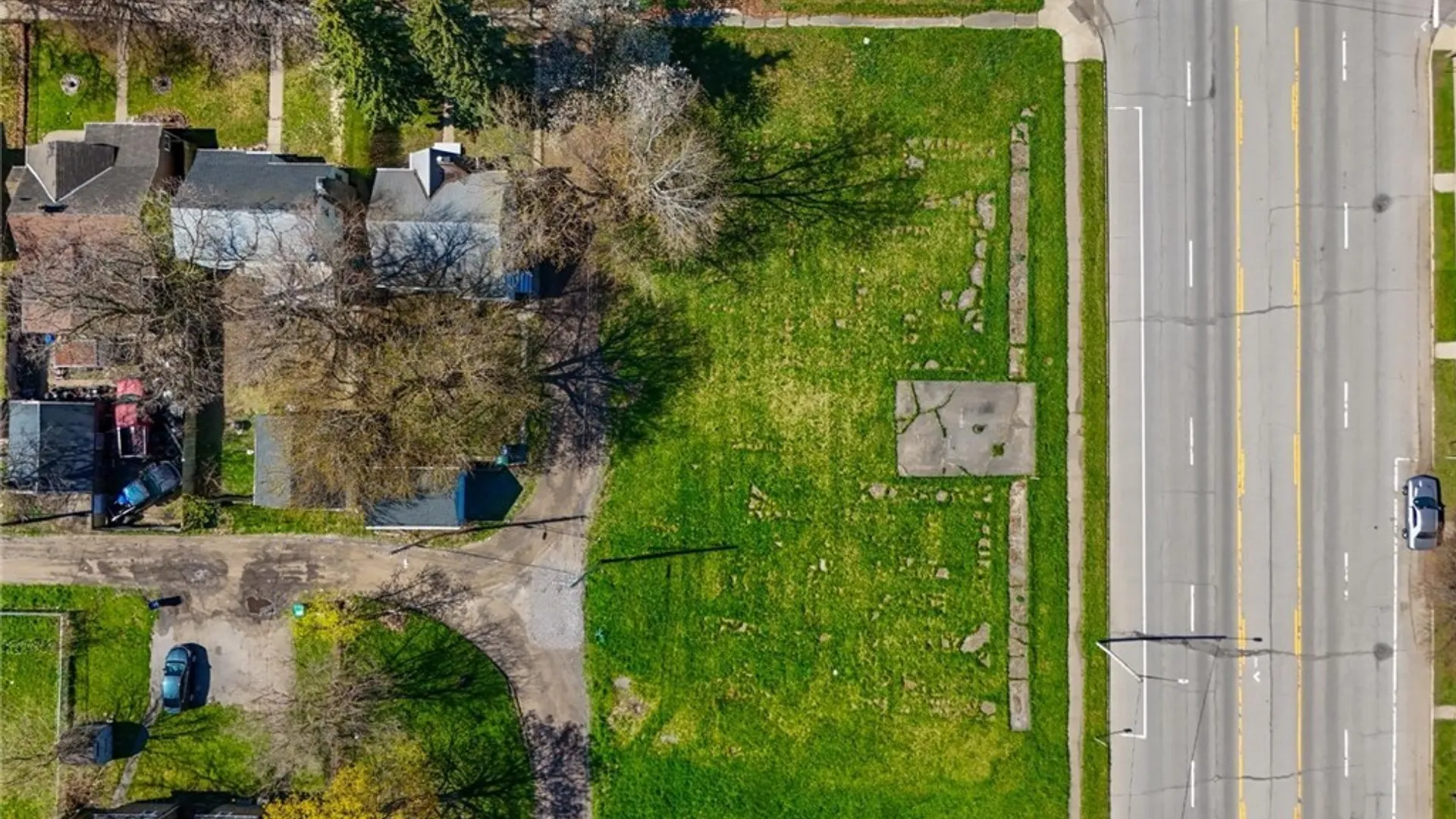 Property at 39 Hyde Park Boulevard, Niagara Falls, NY 14303 11