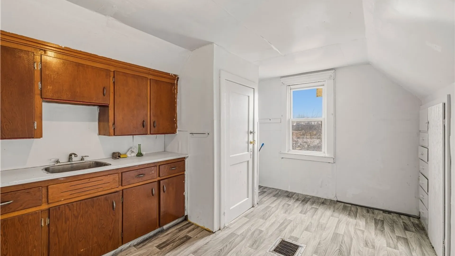Property at 416 26th Street, Niagara Falls, NY 14303 19