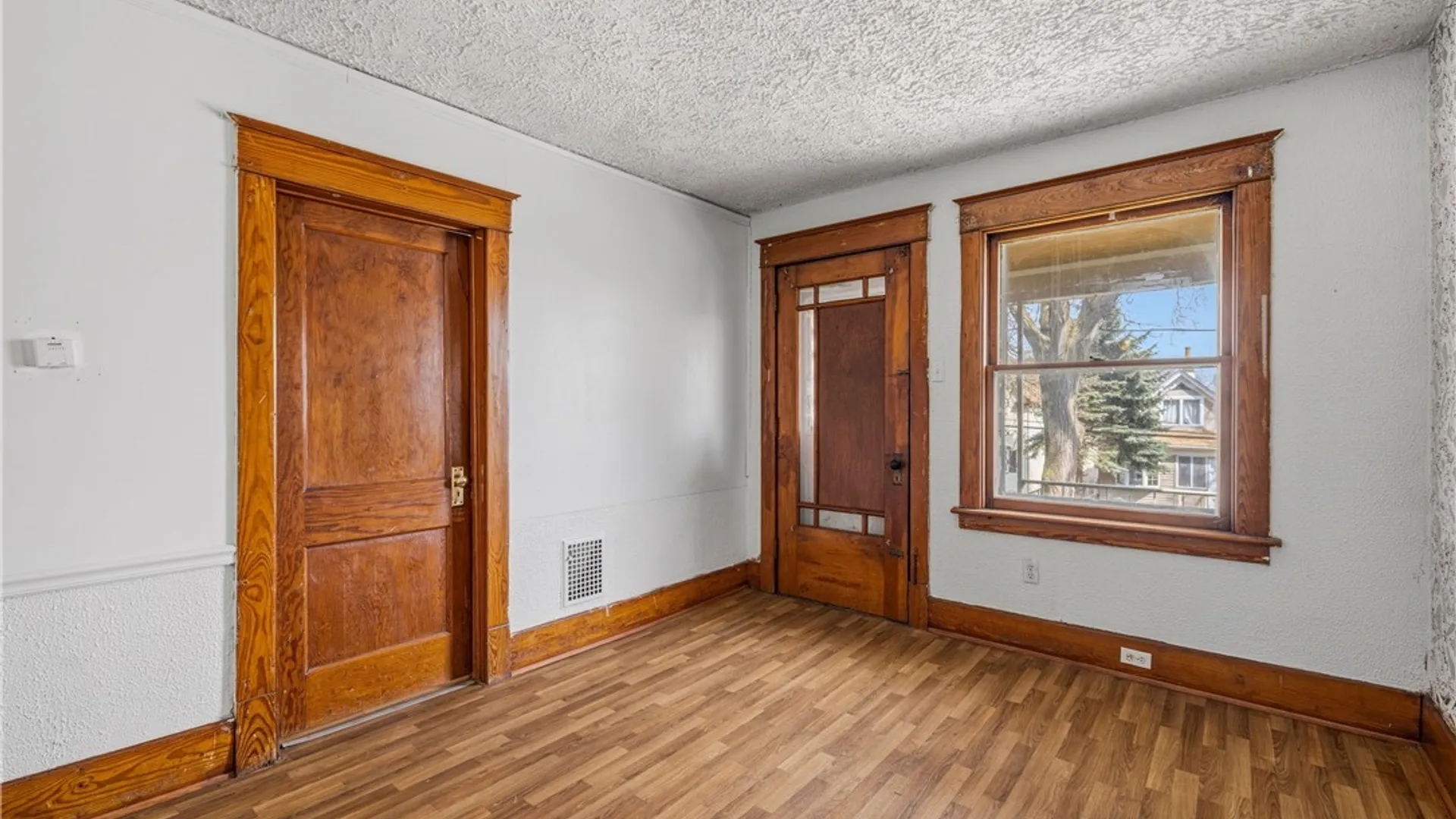 Property at 416 26th Street, Niagara Falls, NY 14303 27