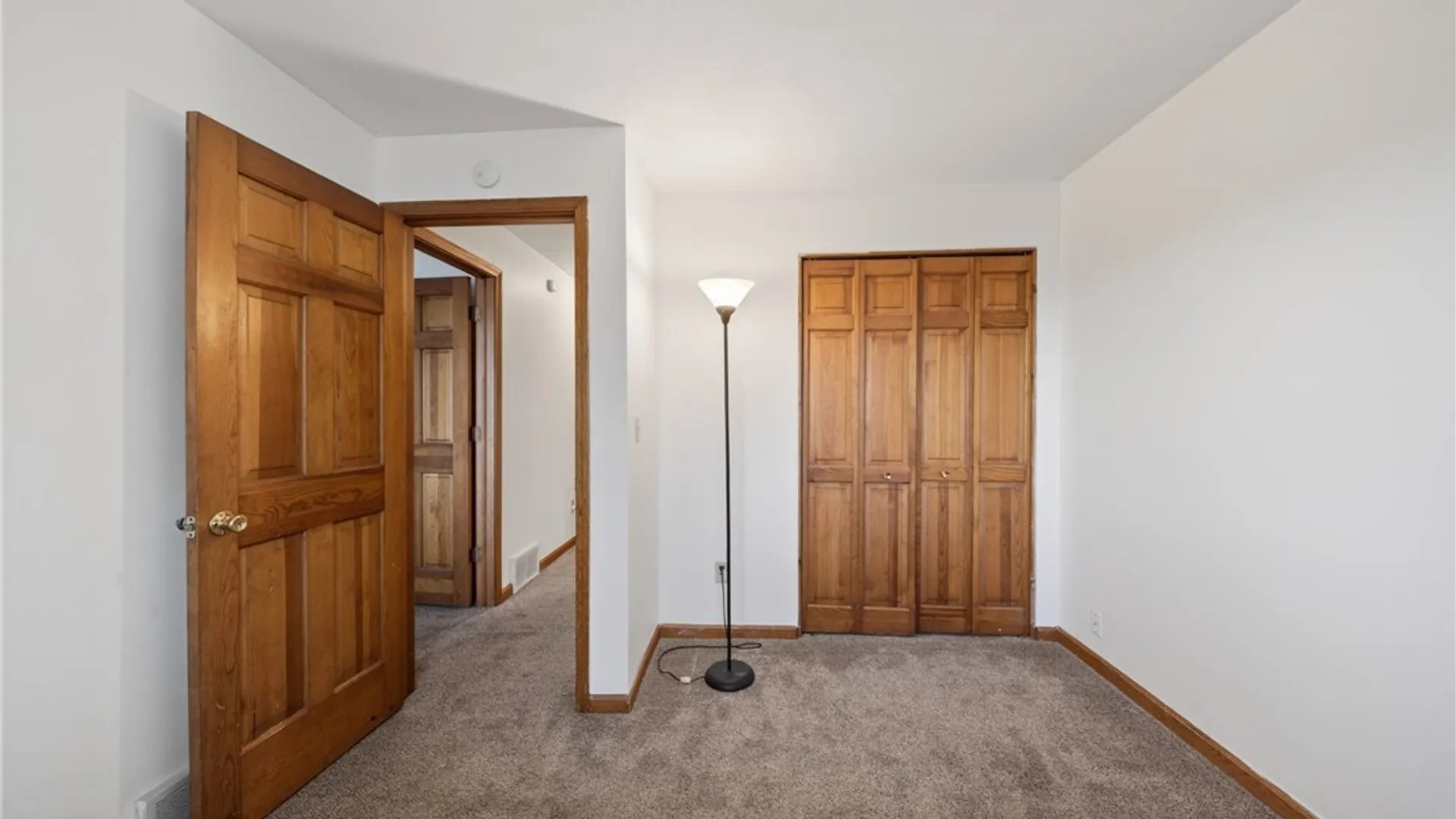 Property at 208 Oak Street, Syracuse, NY 13203 19