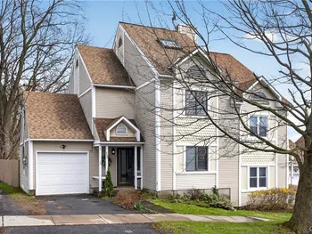 Property at 208 Oak Street, Syracuse, NY 13203