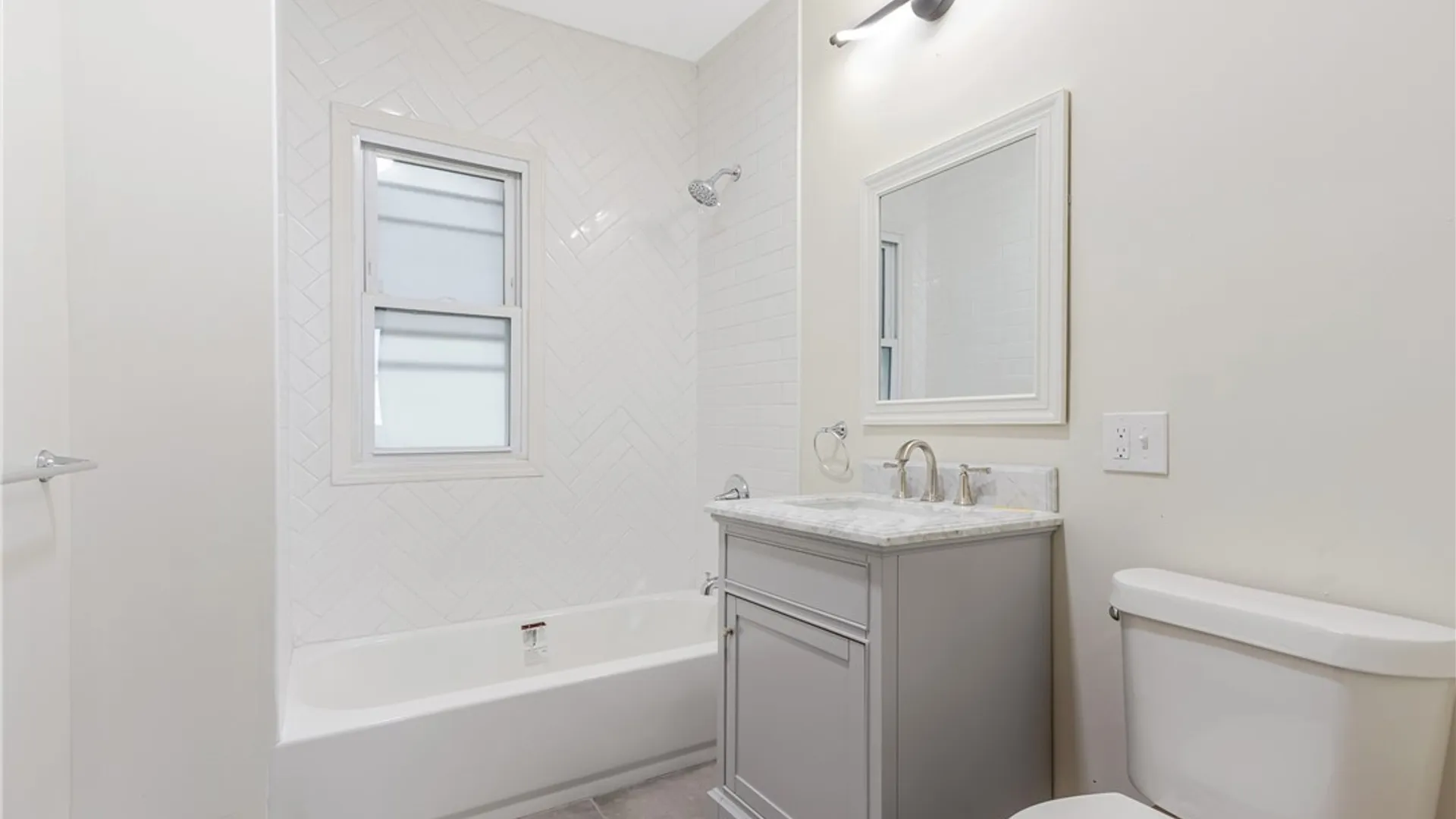 Property at 25 Hartman Place, Buffalo, NY 14207 16